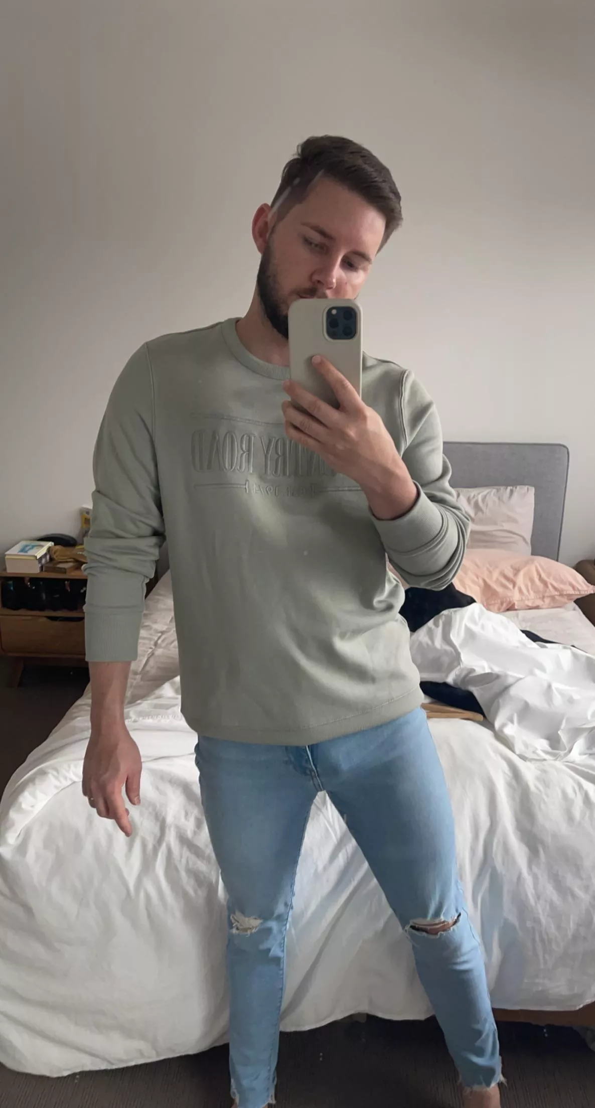 Todays casual fit since it’s a little chilly! How is everyone doing?