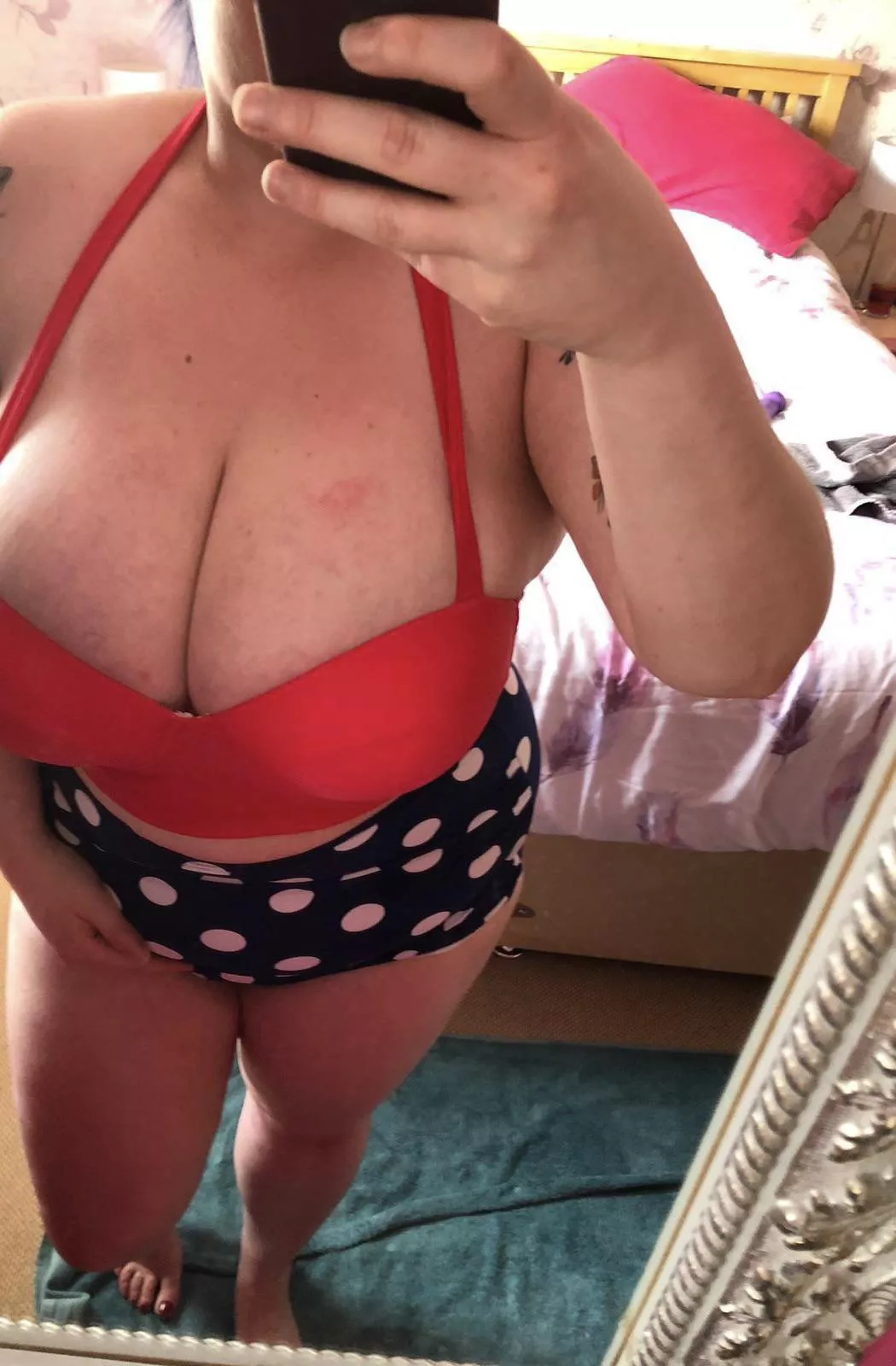 Trading bbw wife for same but all welcome Kik chrisnomio with sample