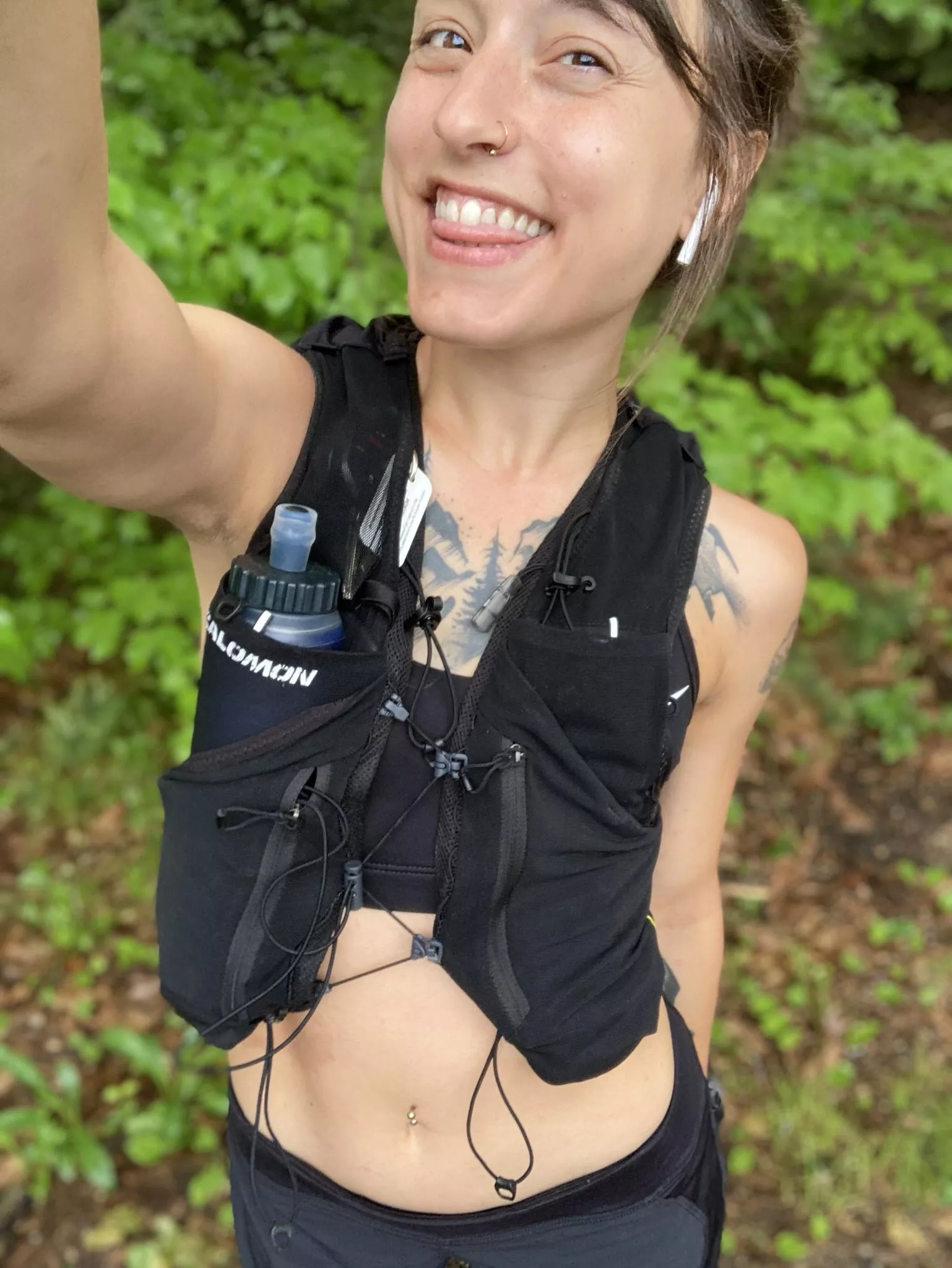 Trail running makes me happy [f]