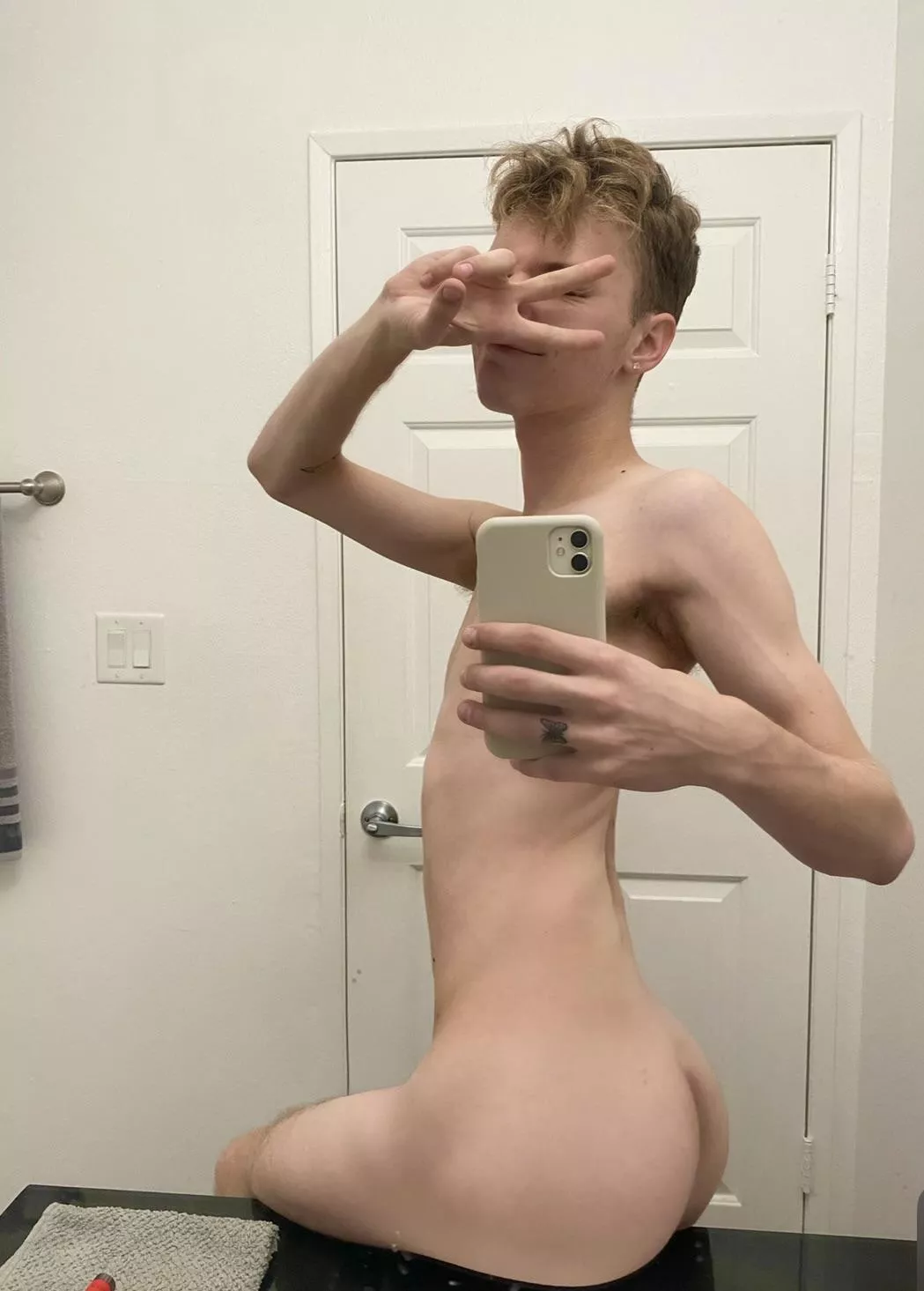 Twink 18, my morning selfie , would you like it?