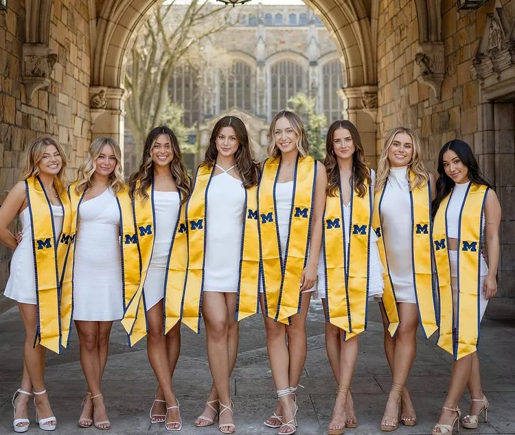 UMich grads, all gorgeous and really sweet