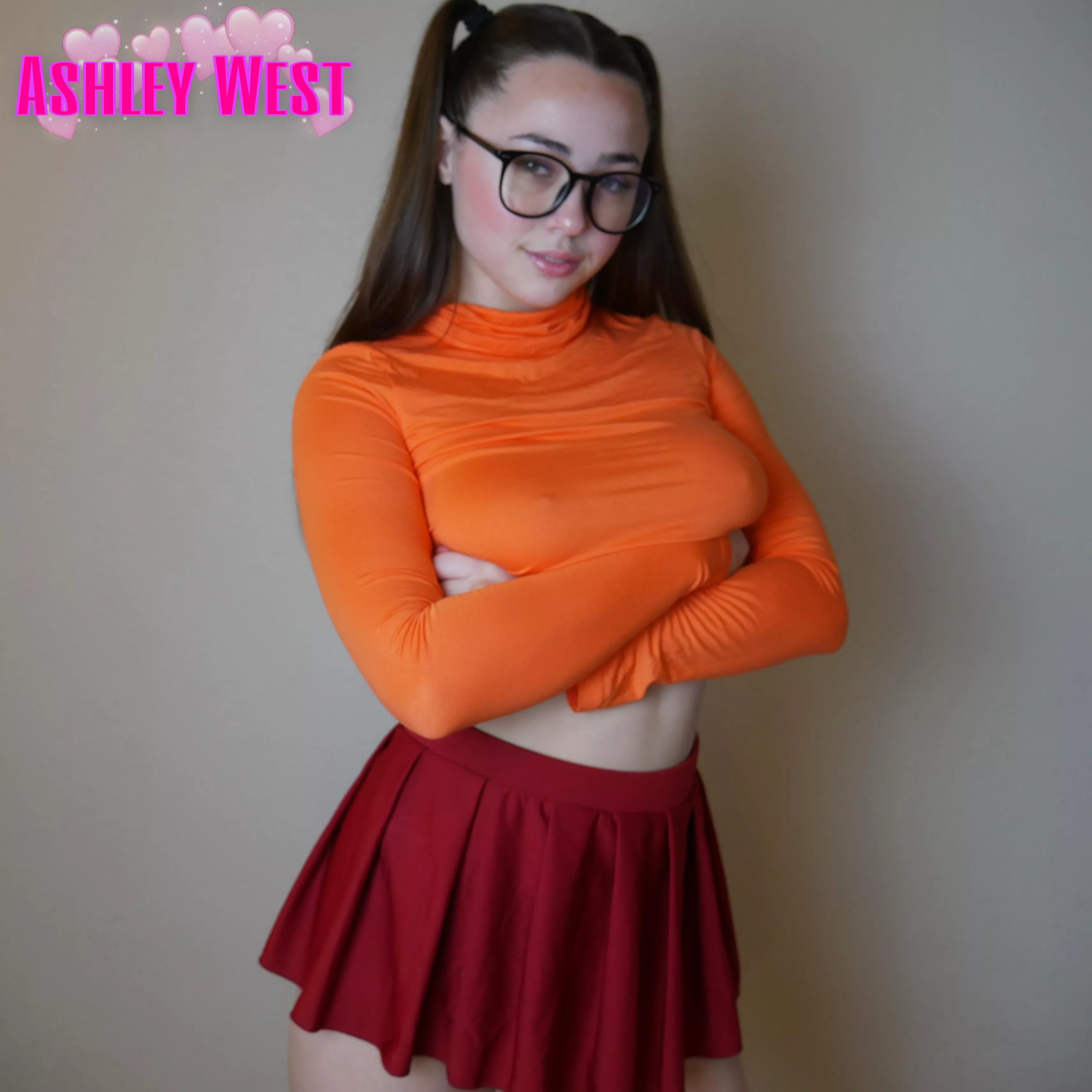 Velma is getting sluttier theses days ðŸ§¡