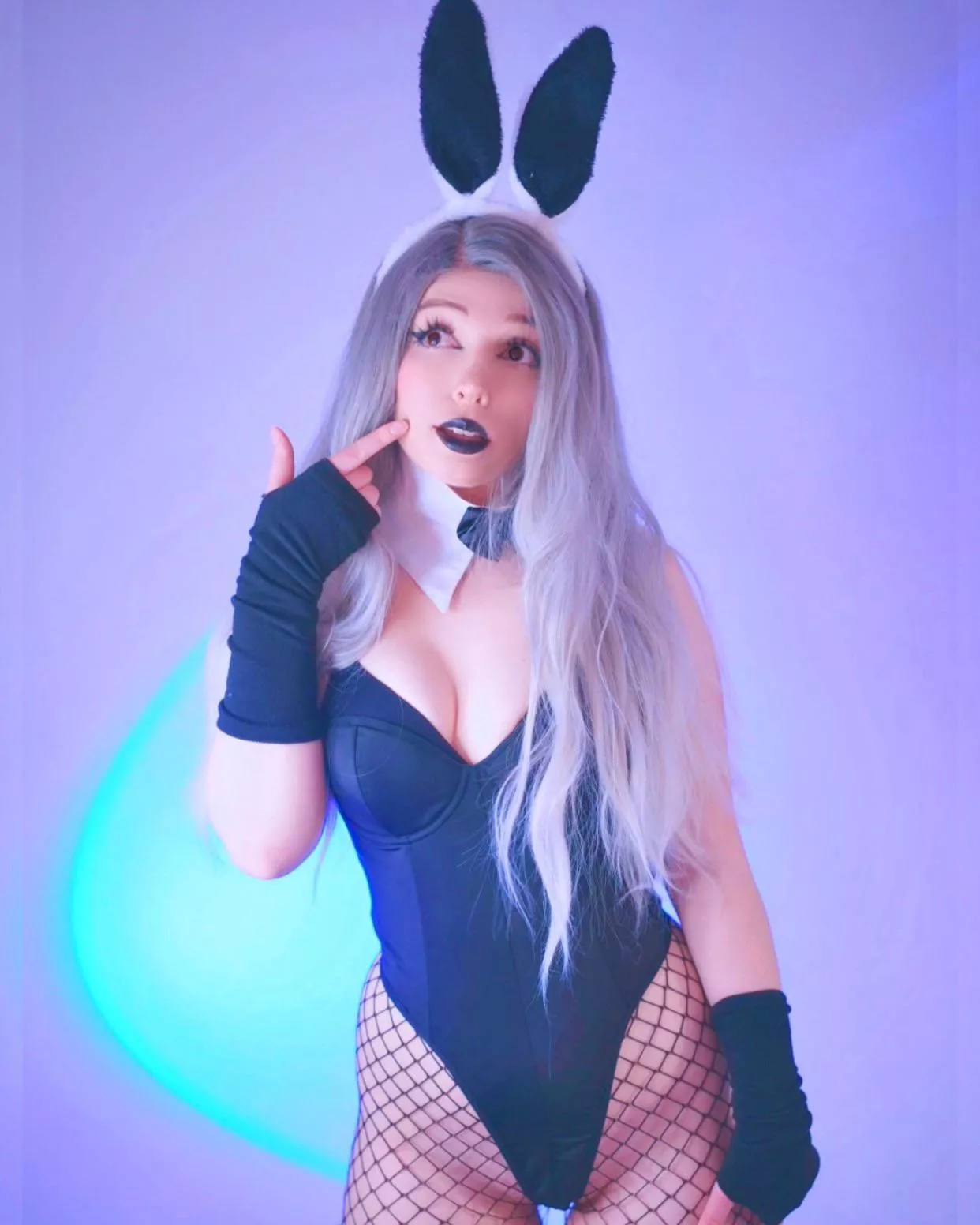 Waifu 🐰