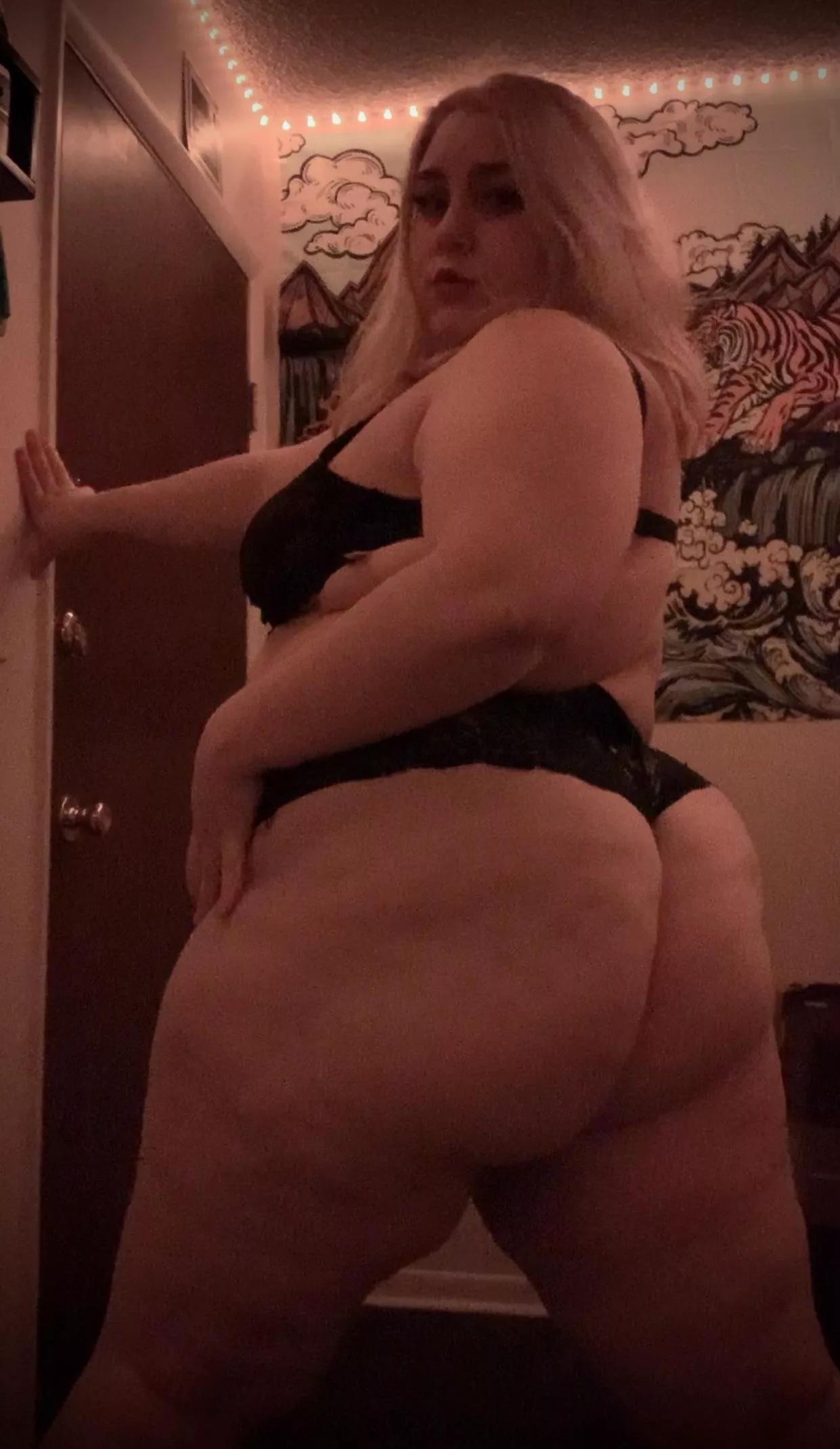 Wanna get behind this Big Ass?