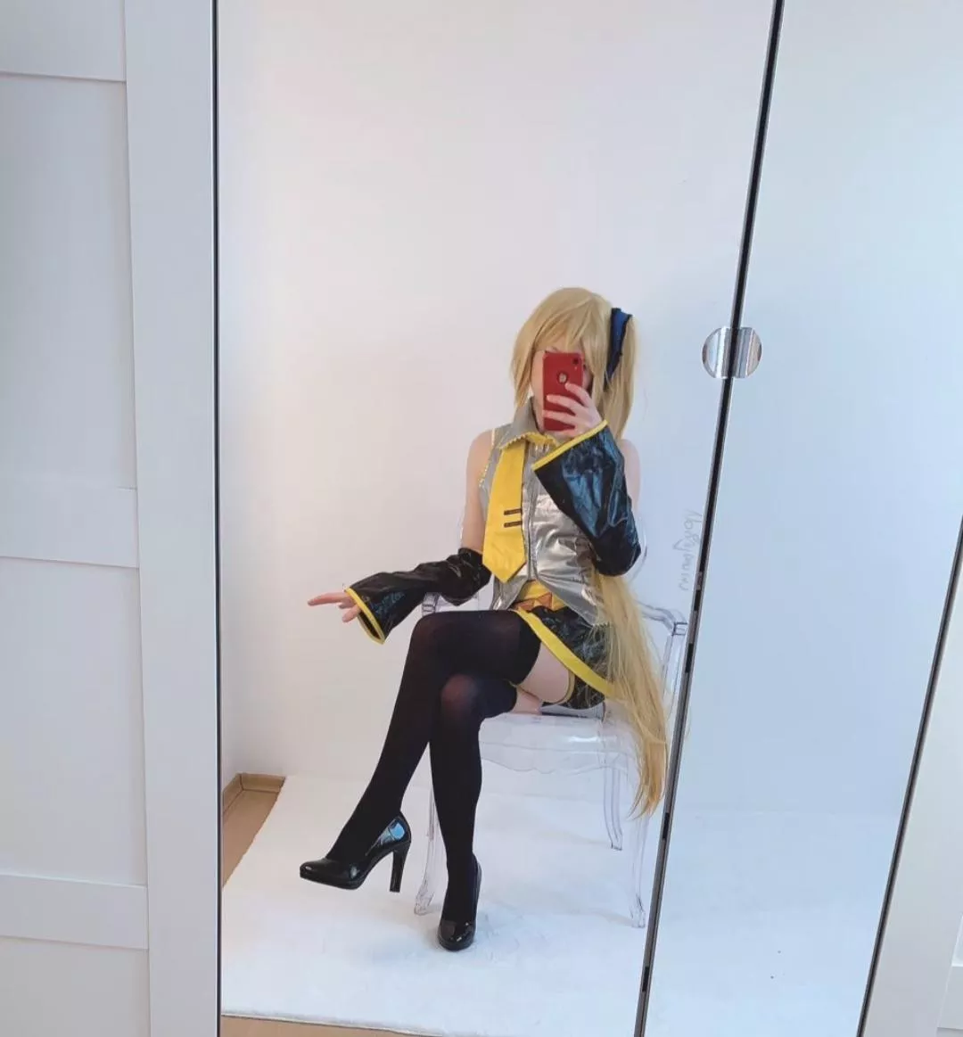 Wanna put your head into my lap? Neru from Vocaloid by x_nori_ [Self]