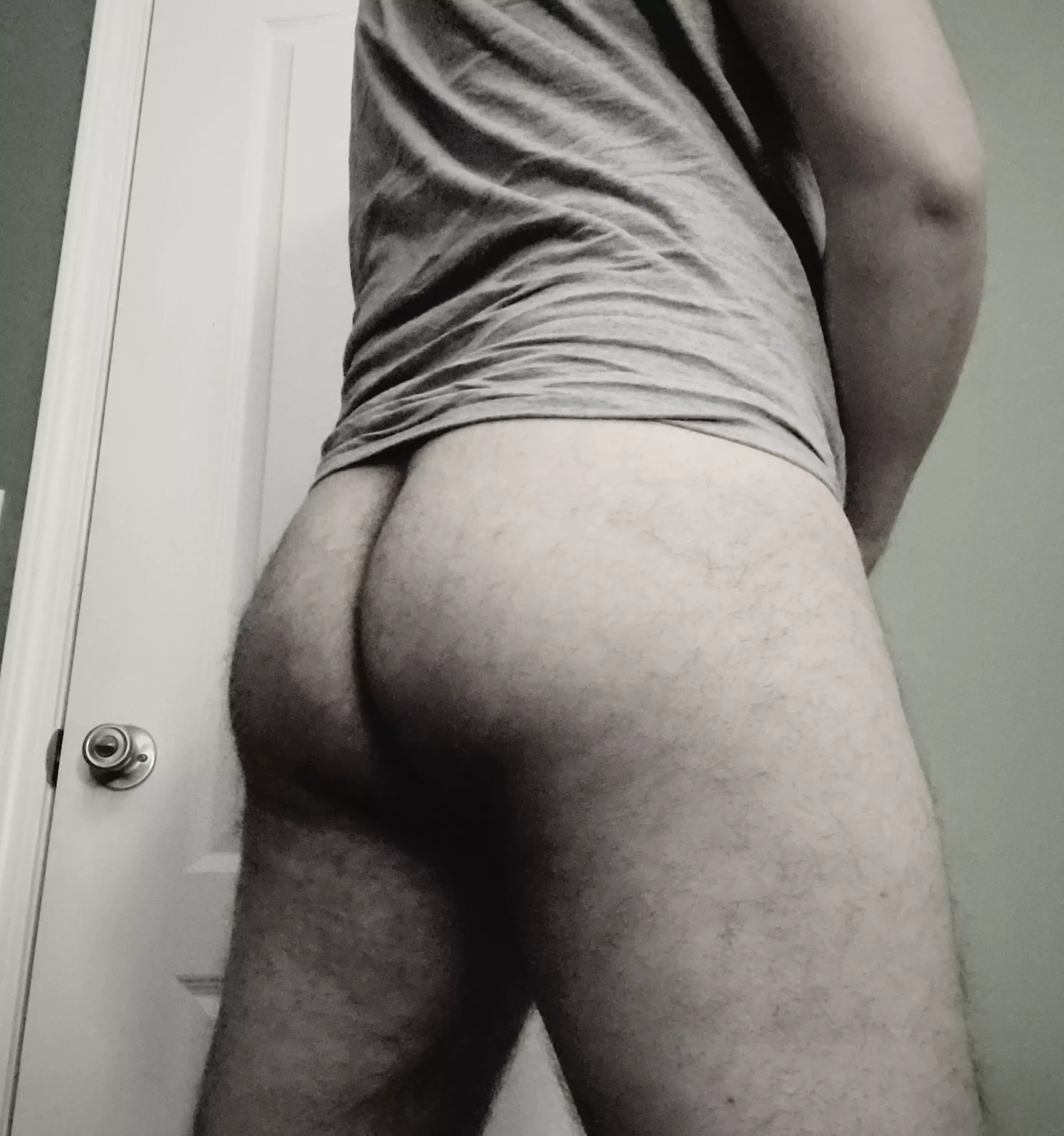 Wanna worship some booty?