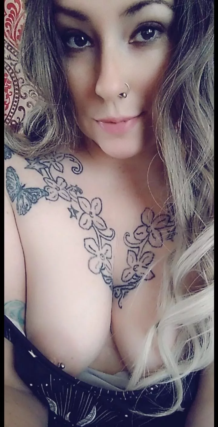 Want a pair of milf tits in your mouth?