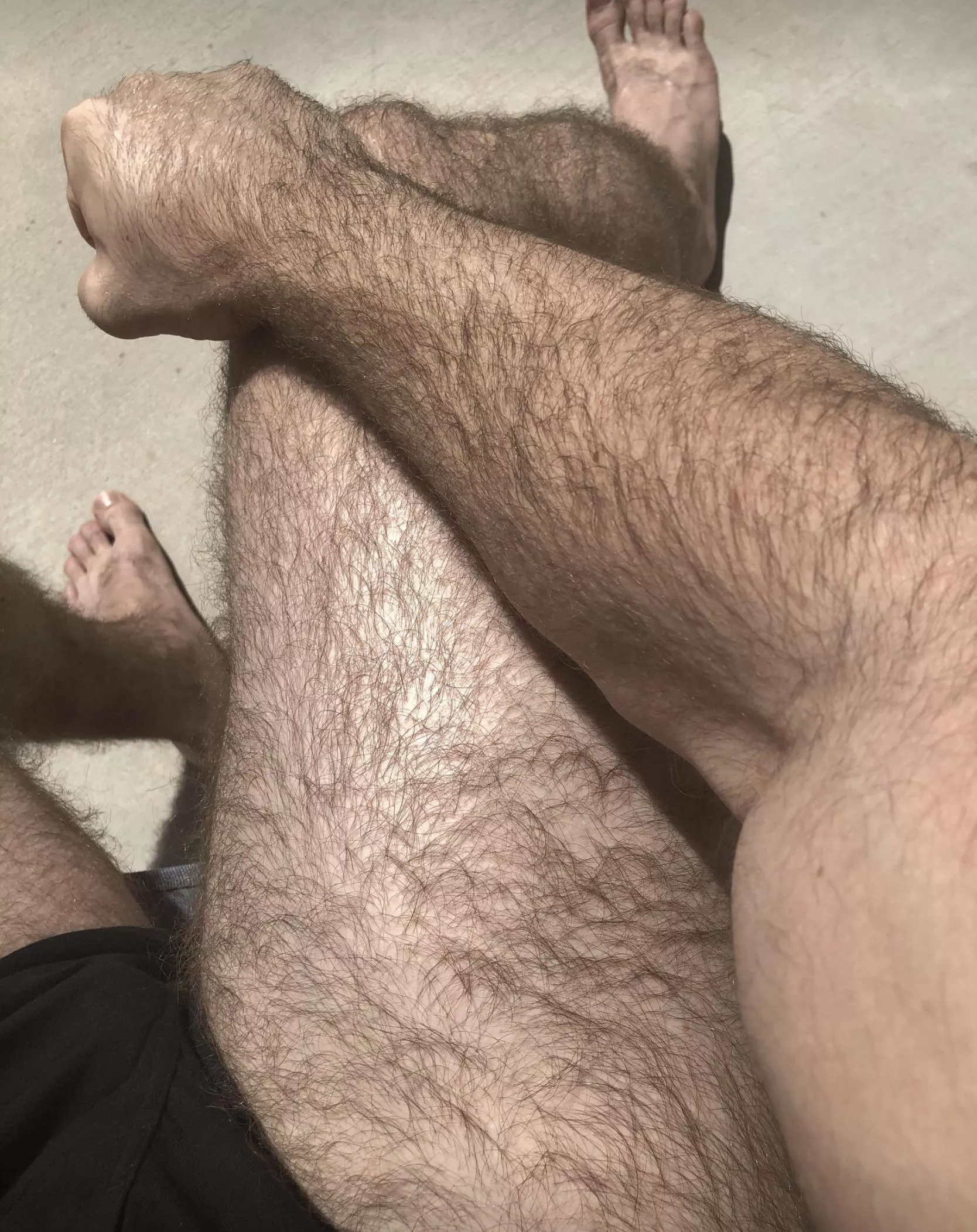 Want to atste my hairy manly college boy body?