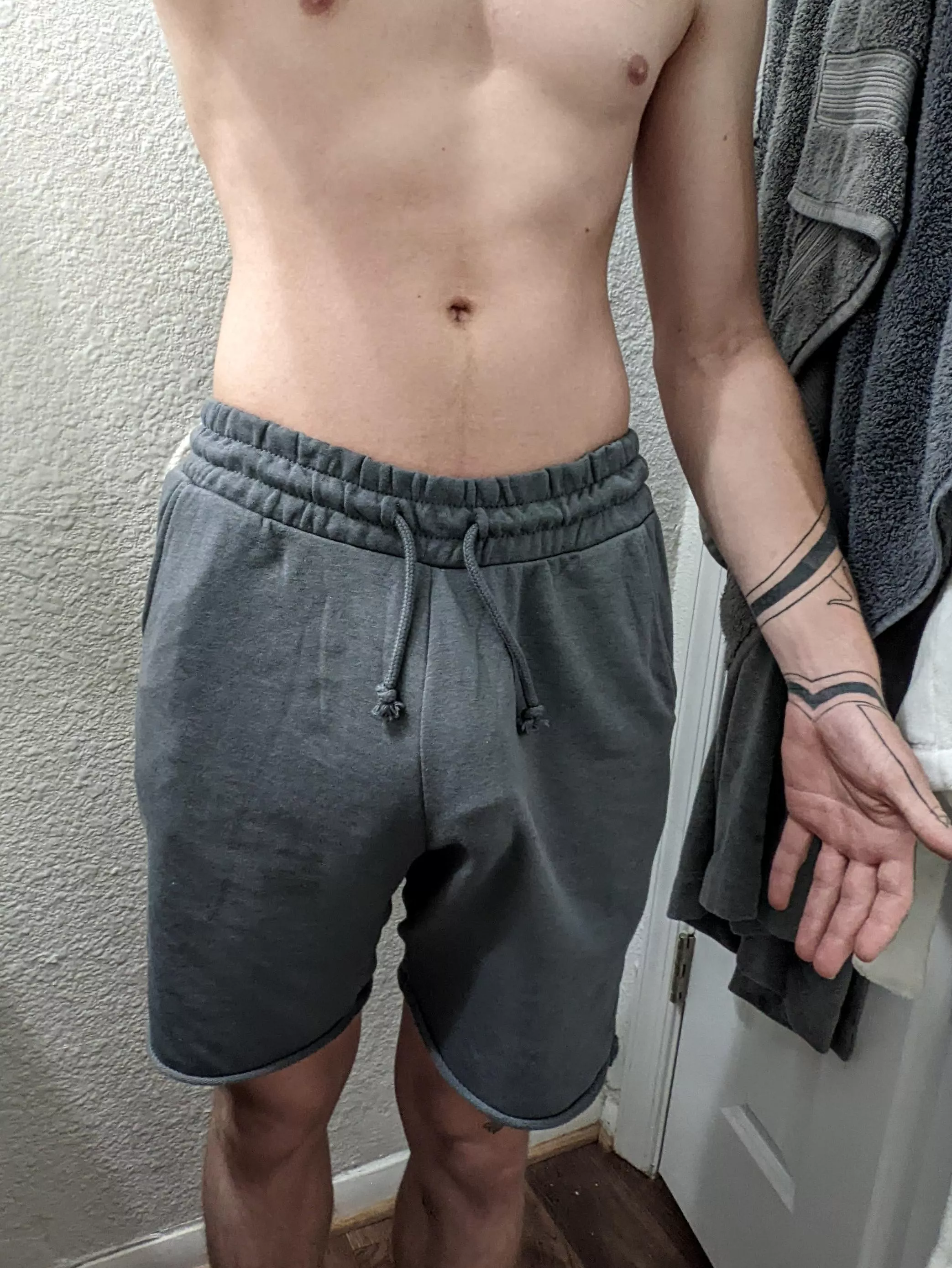 Want to wear these sweat shorts in public...think anyone will notice?