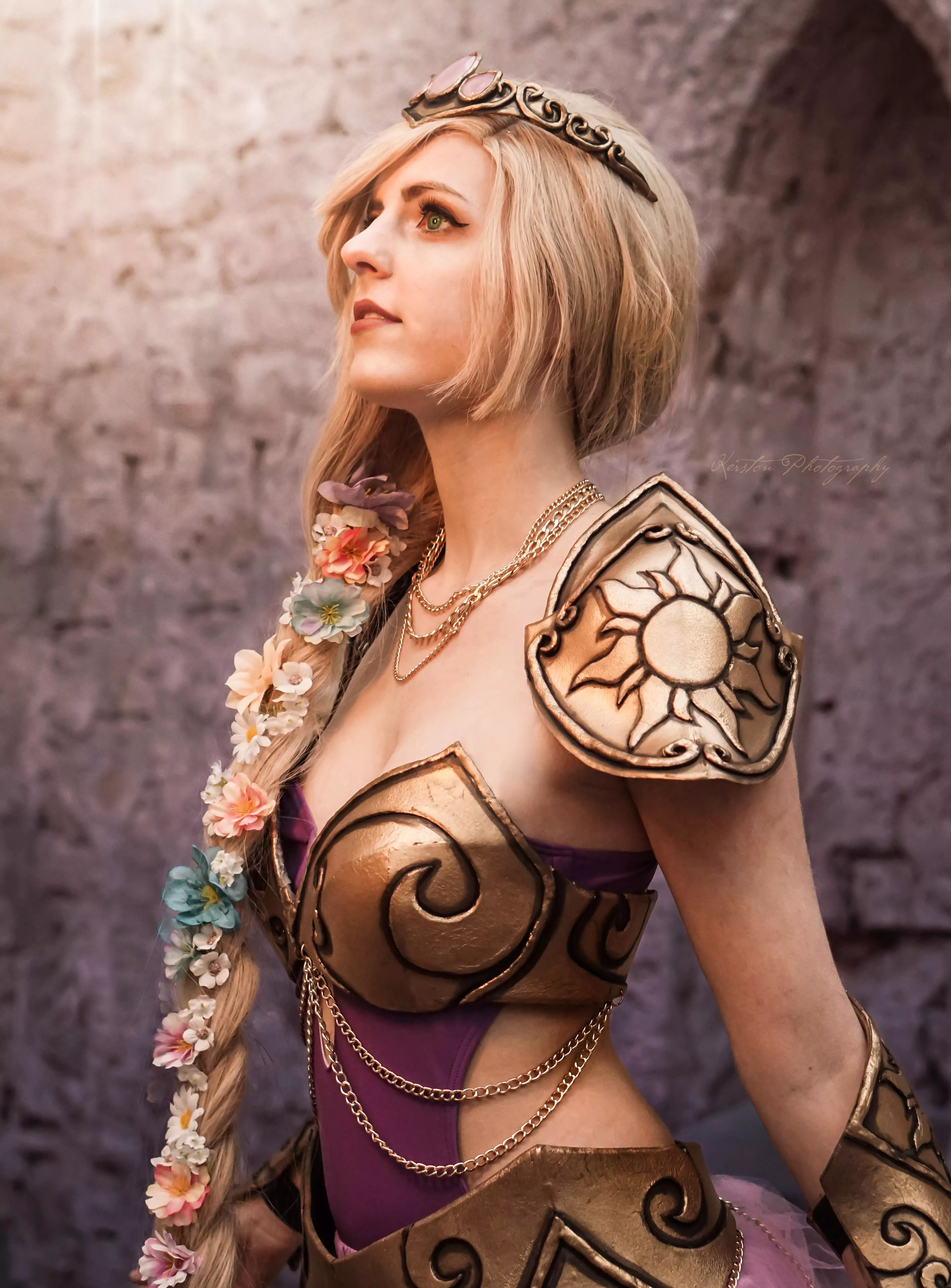 Warrior Rapunzel cosplay 🌞