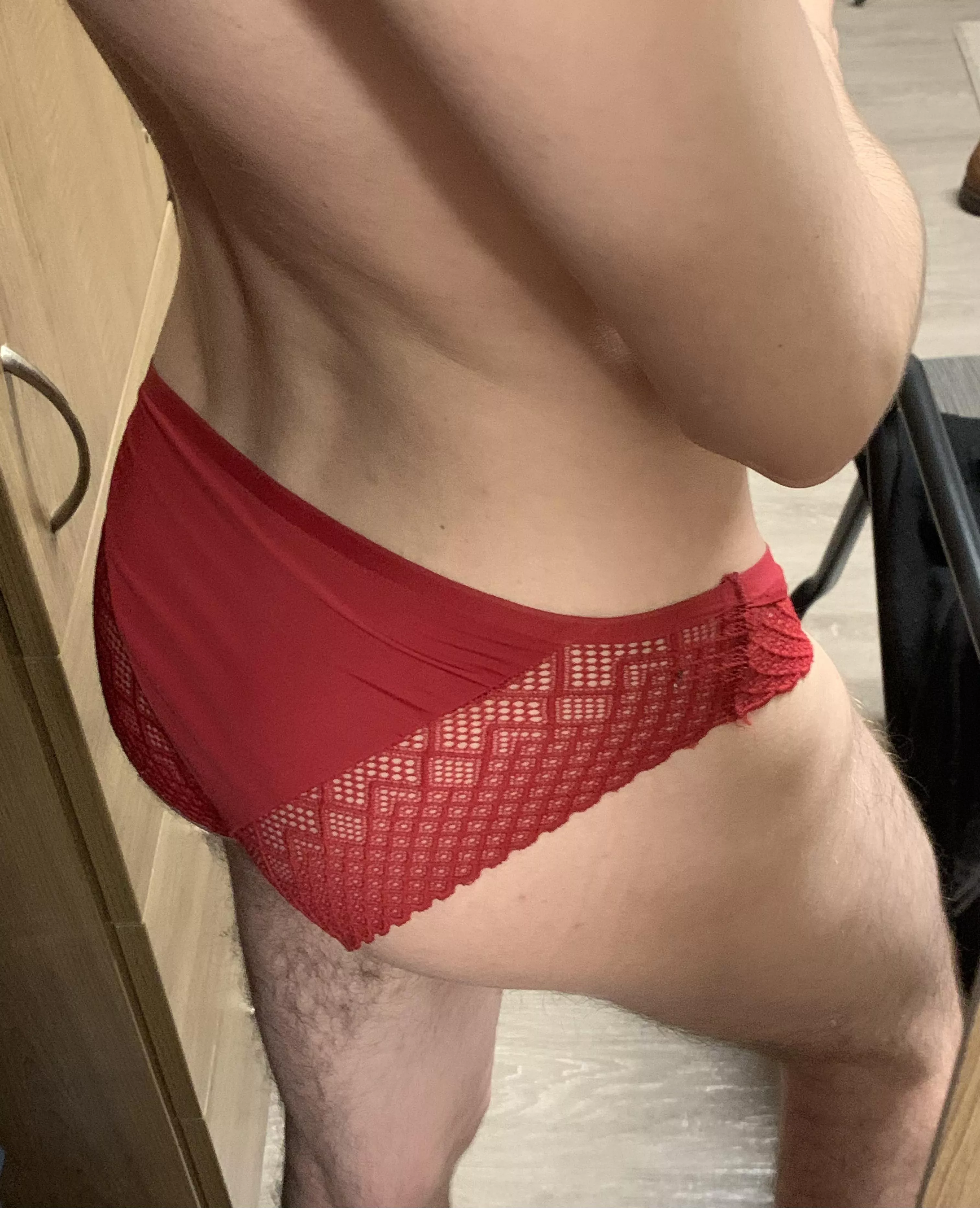 wearing my girlfriends panties