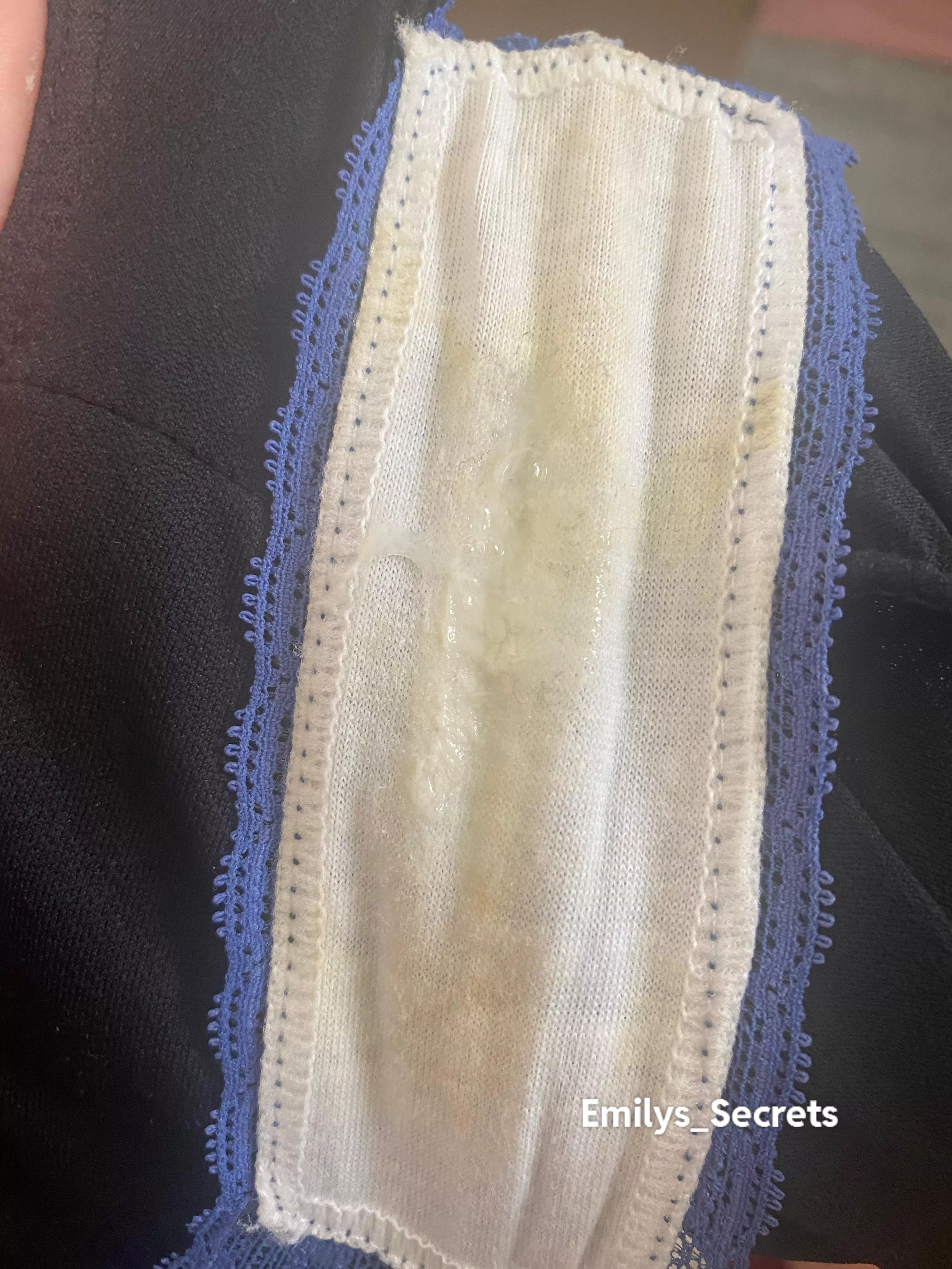 Wet spot in my panties after playing with my soaked pussy 😈