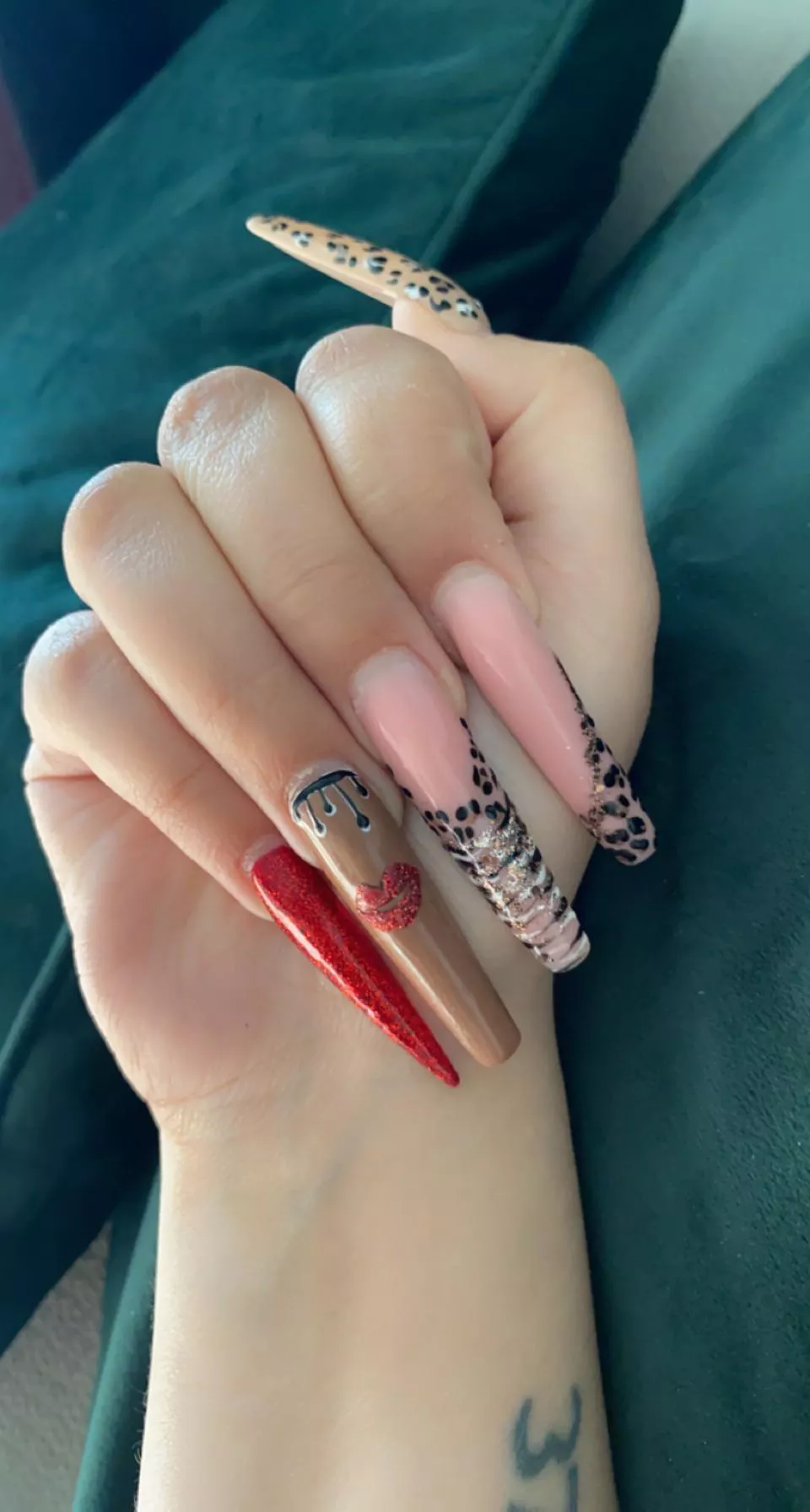 What do you think about my nails? You like the length?