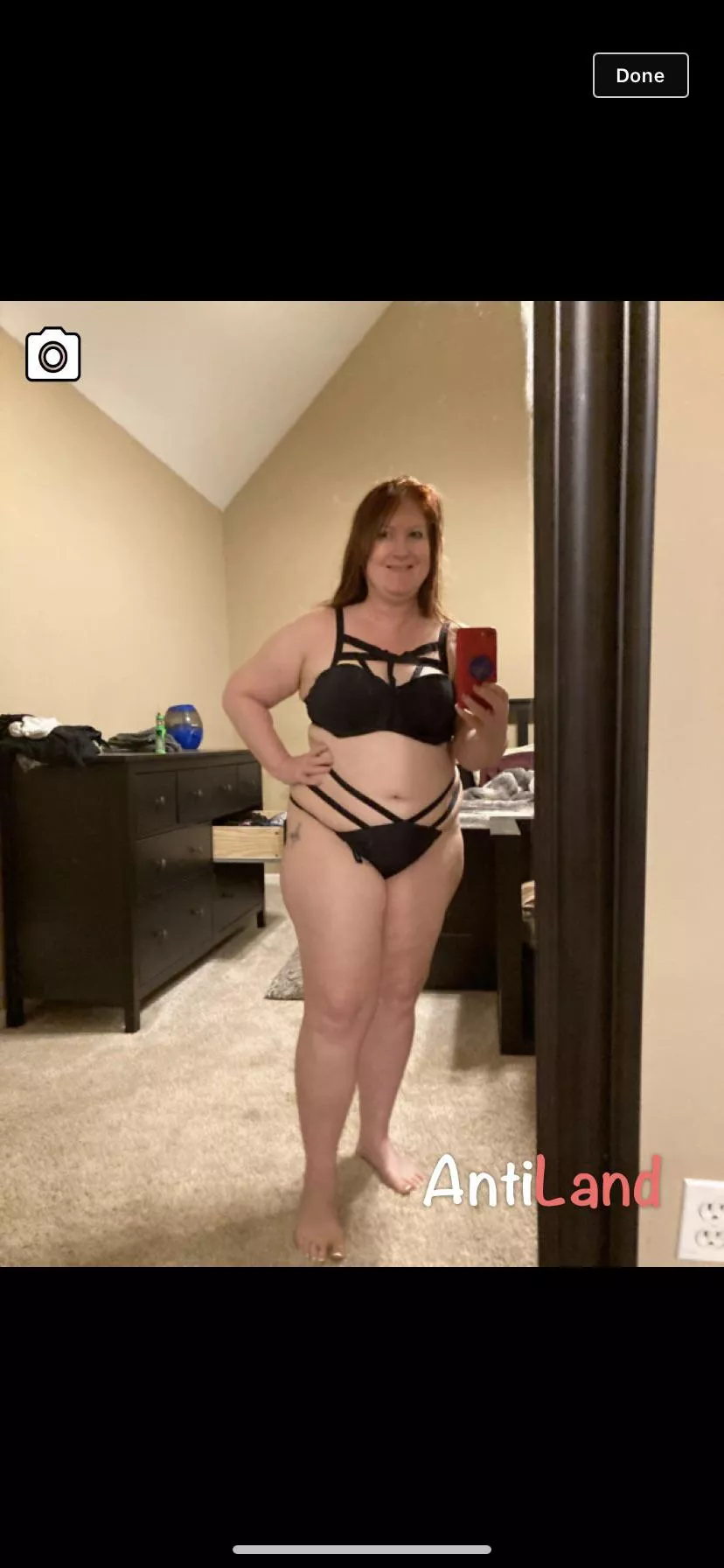 What you think of this thicc GILF?