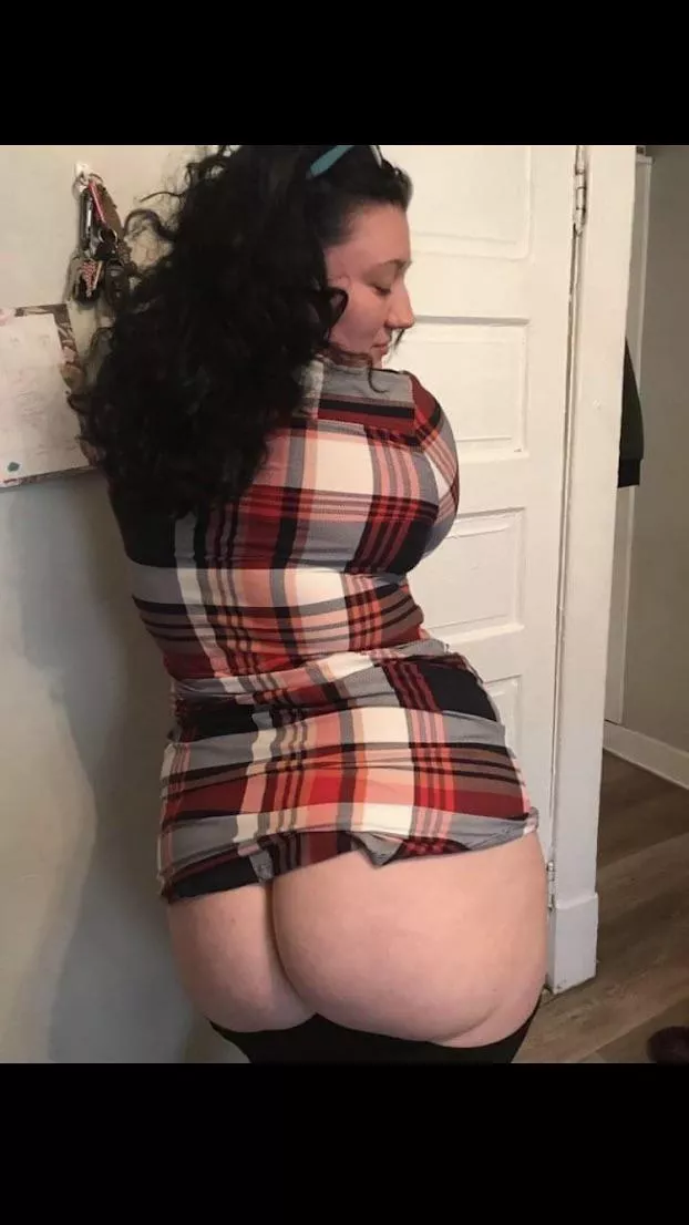 White girl with the fat ass