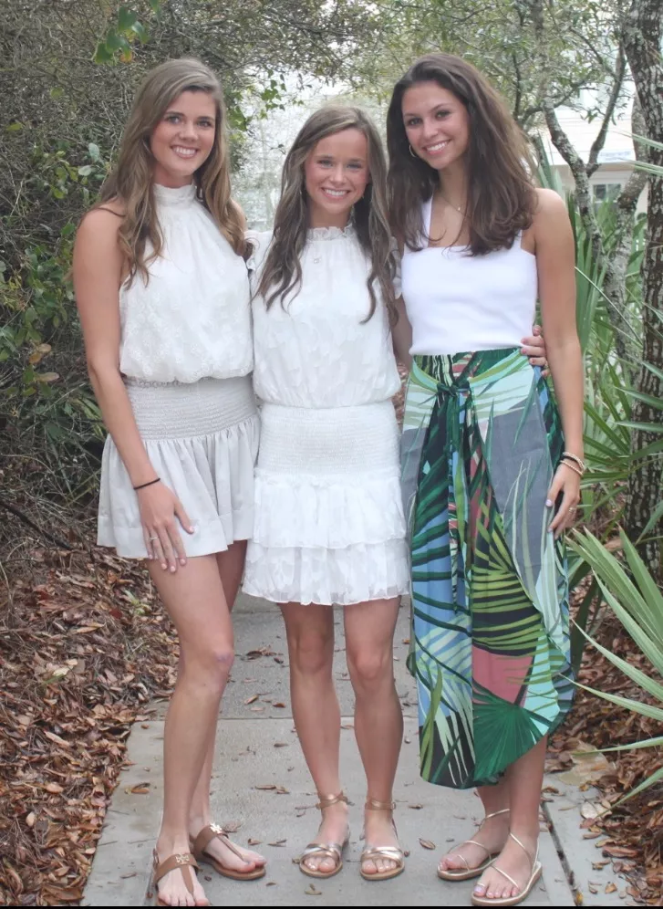 White tops and toes