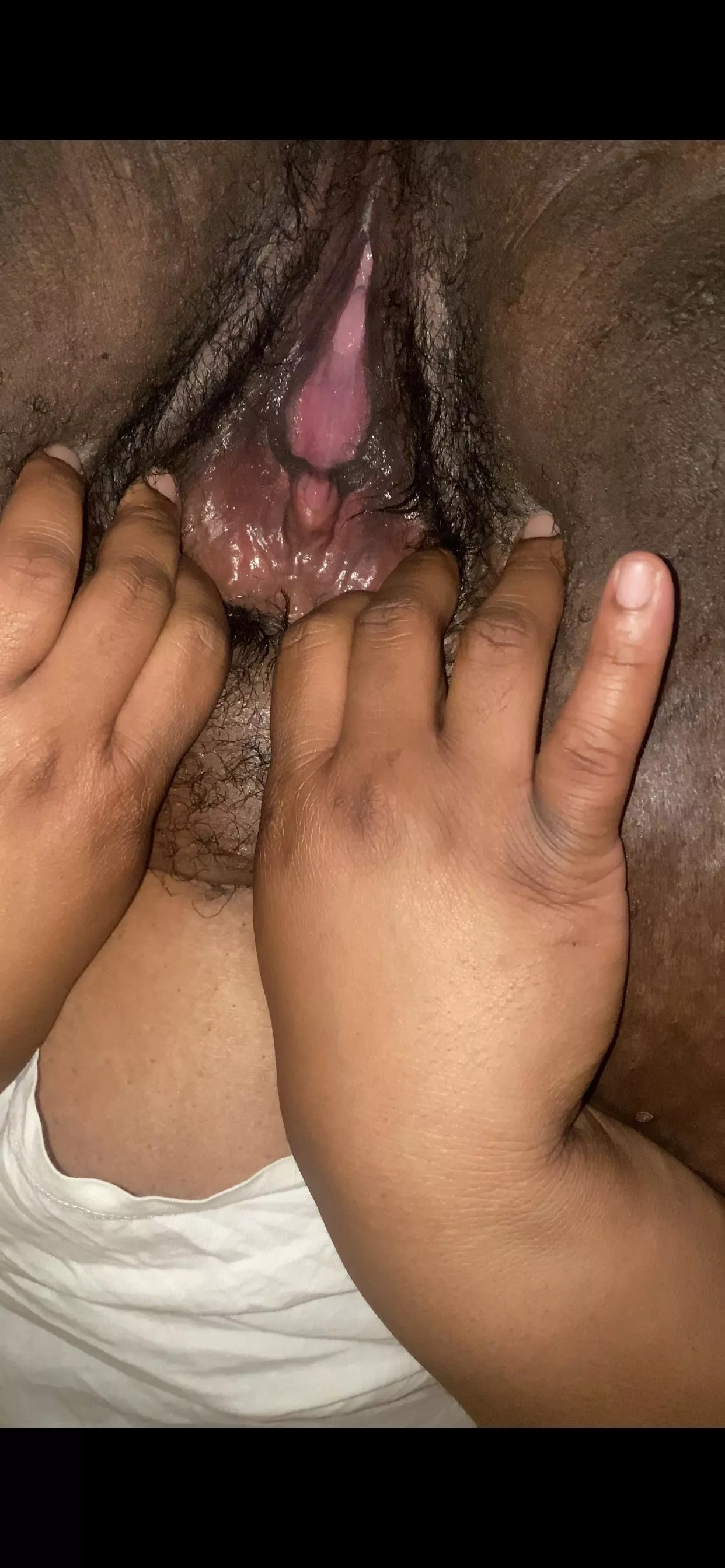 Who is ready for this big pussy