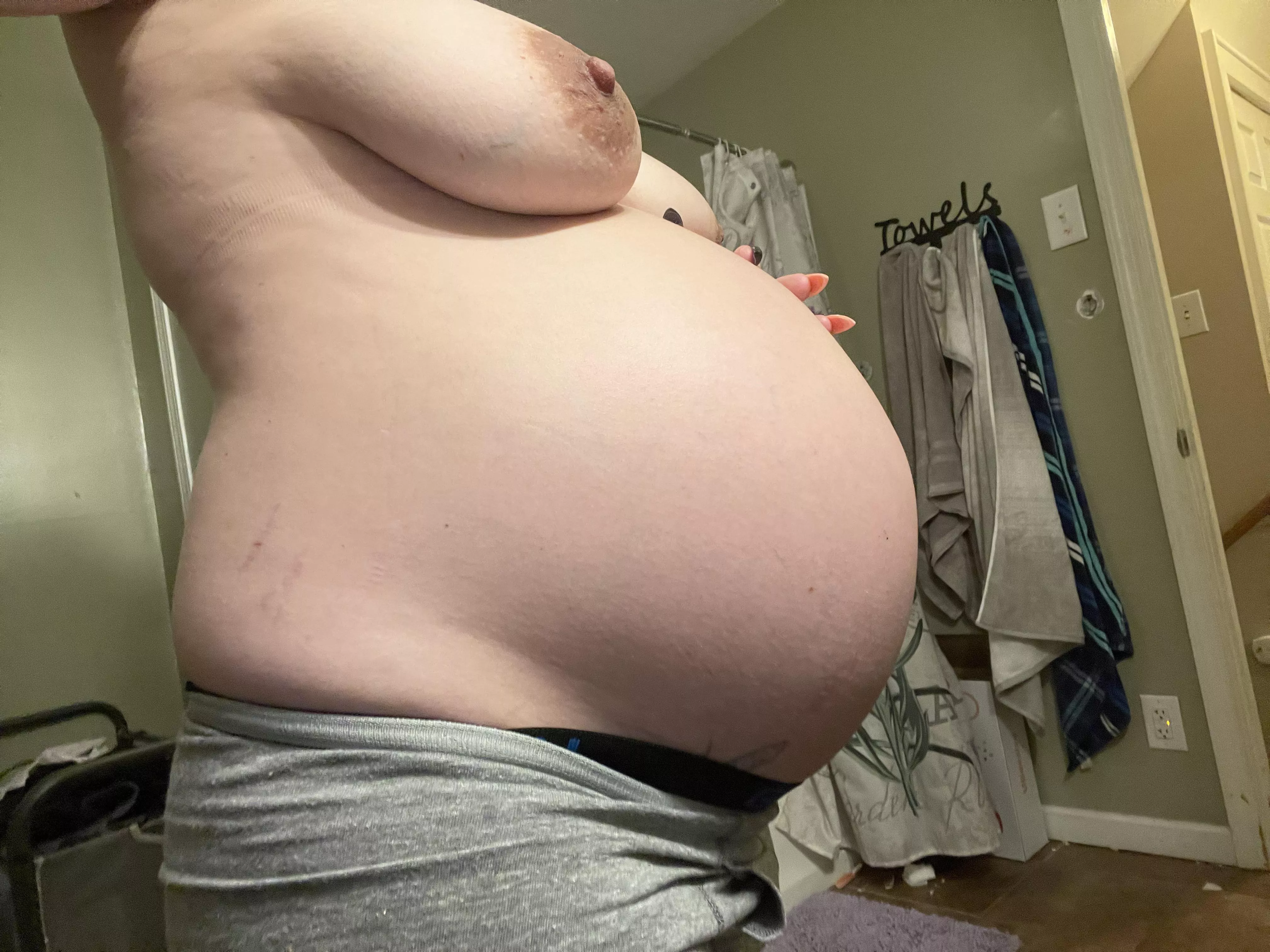 who likes big belly's ðŸ’œ