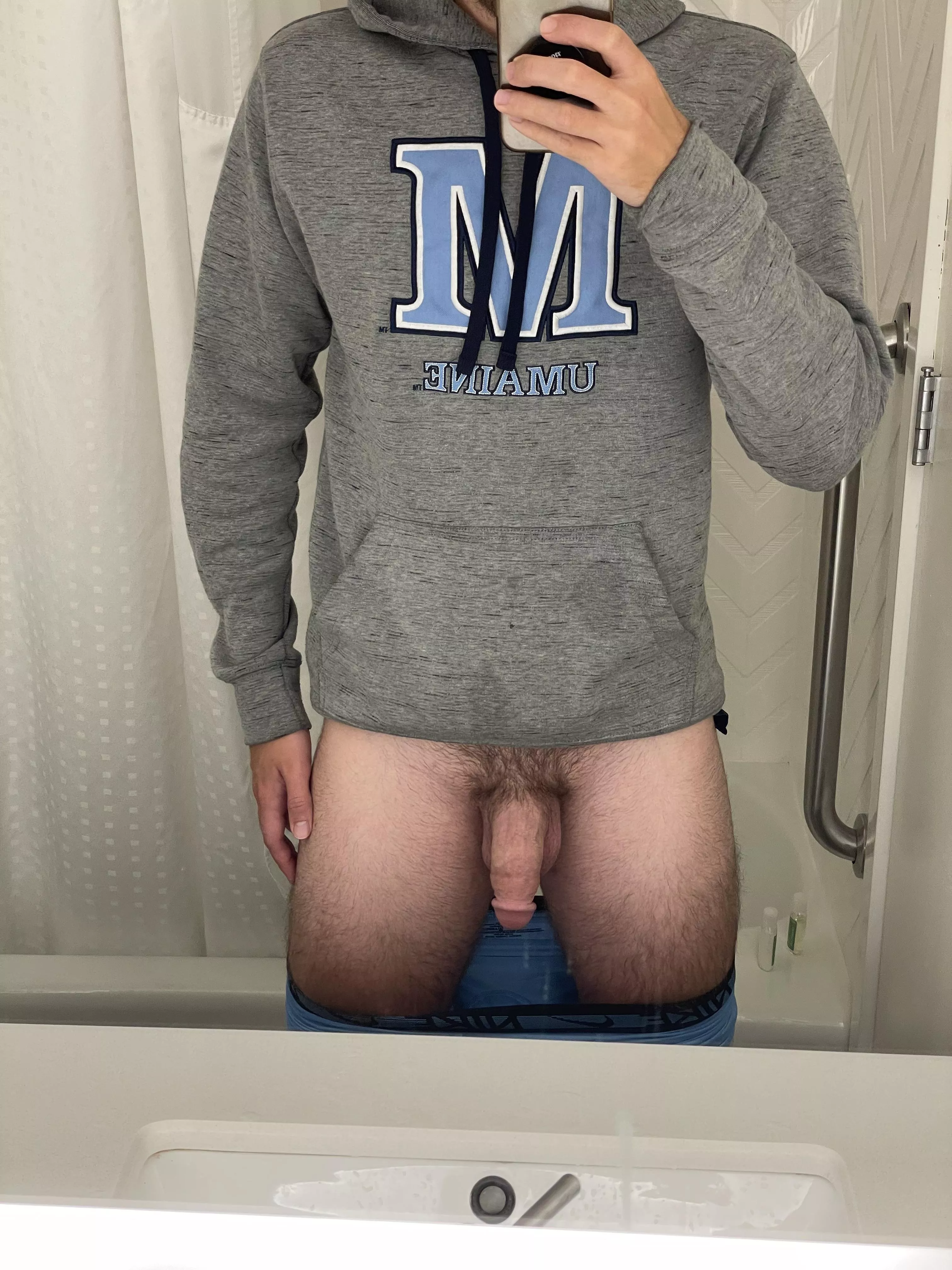 Who likes college cock (22)