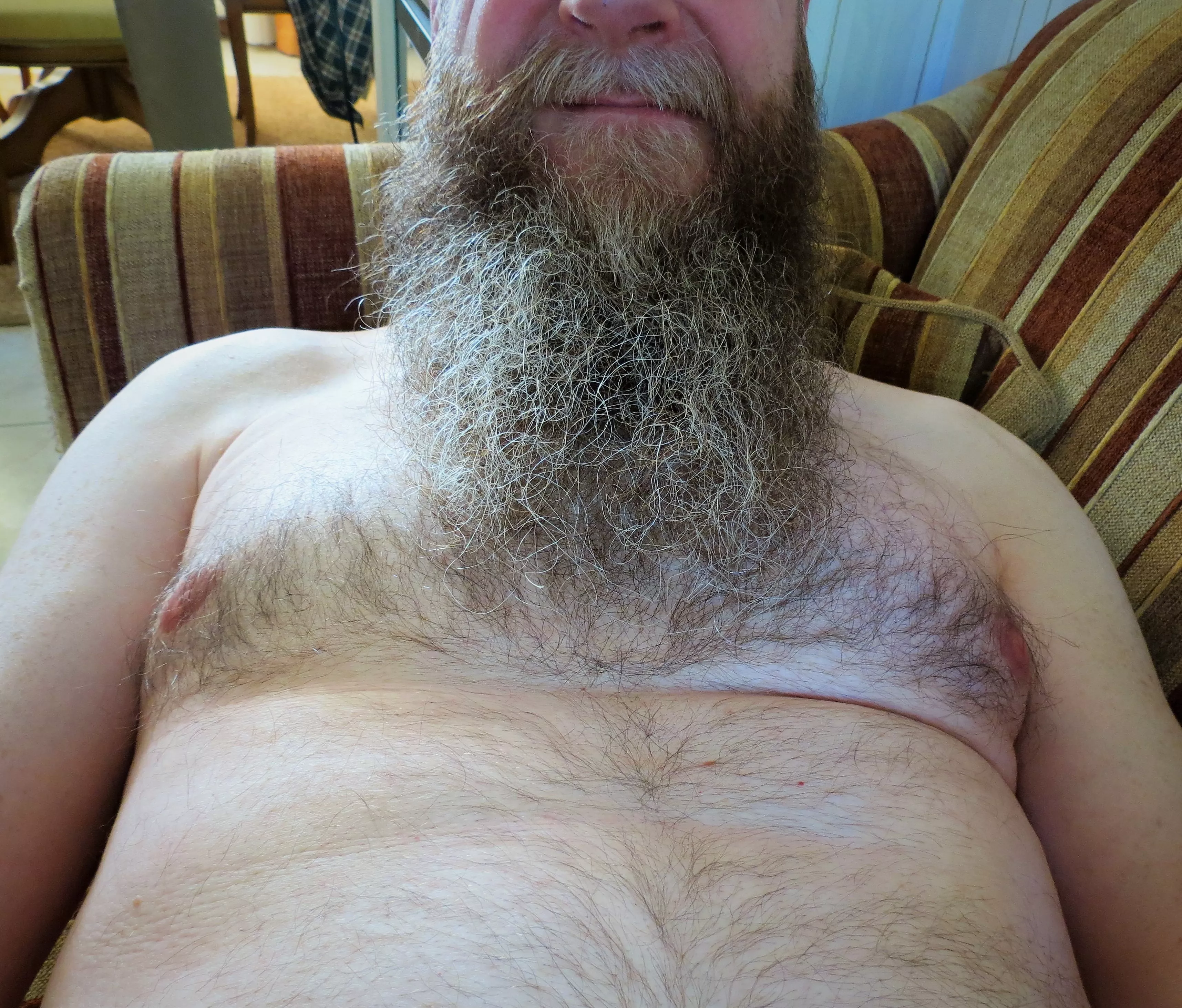 Who of the boys wants to feel this daddy beard between his legs? [42]