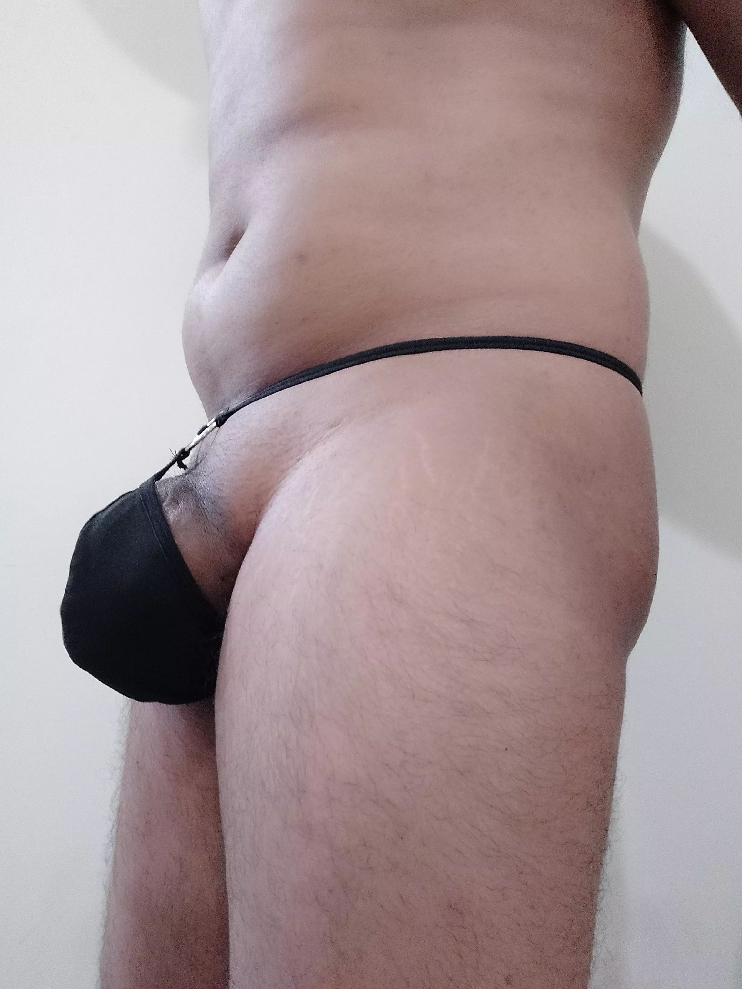 who want to open it? (prefer fat/curvy/thick body), ping me on inst ID