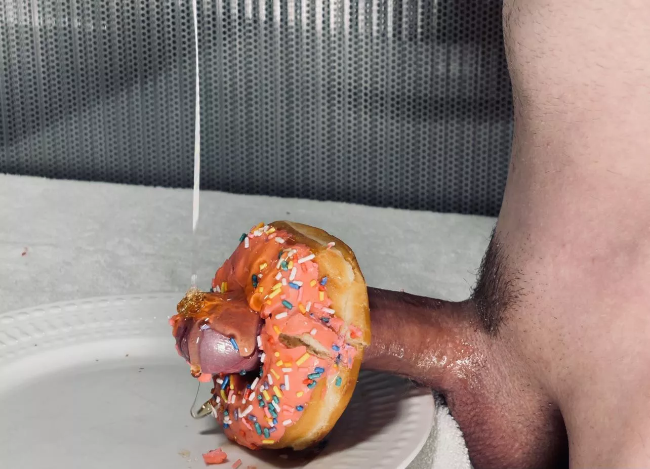 Who wants their donut glazed? 🥵🍩🍯