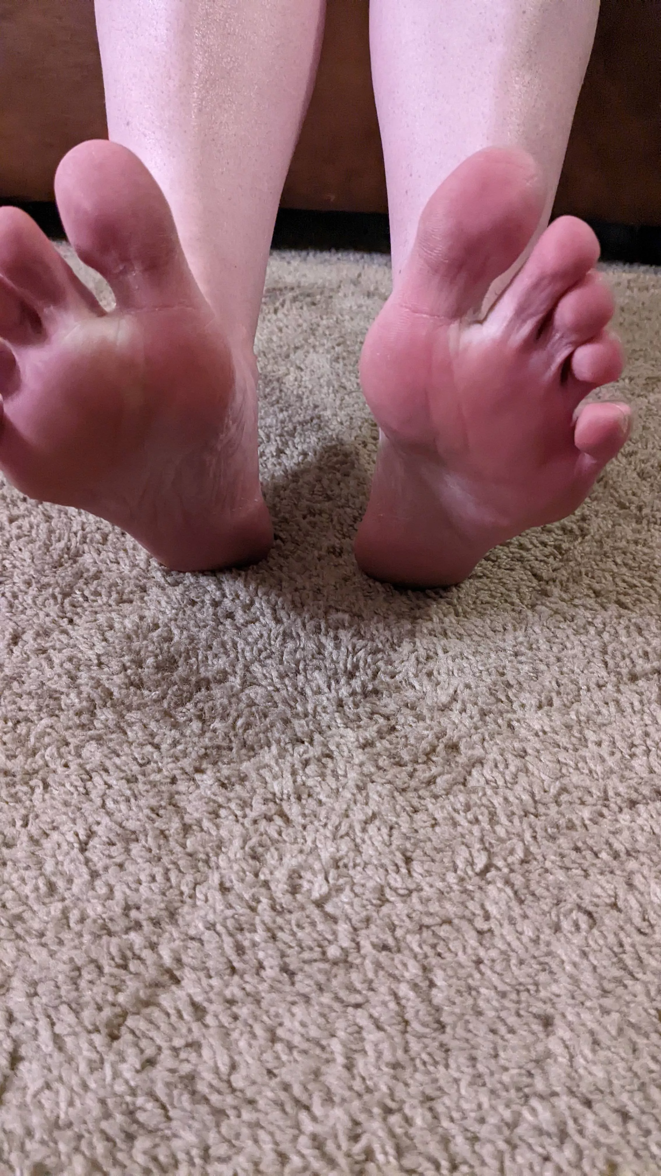 Who wants to lick my soles clean?