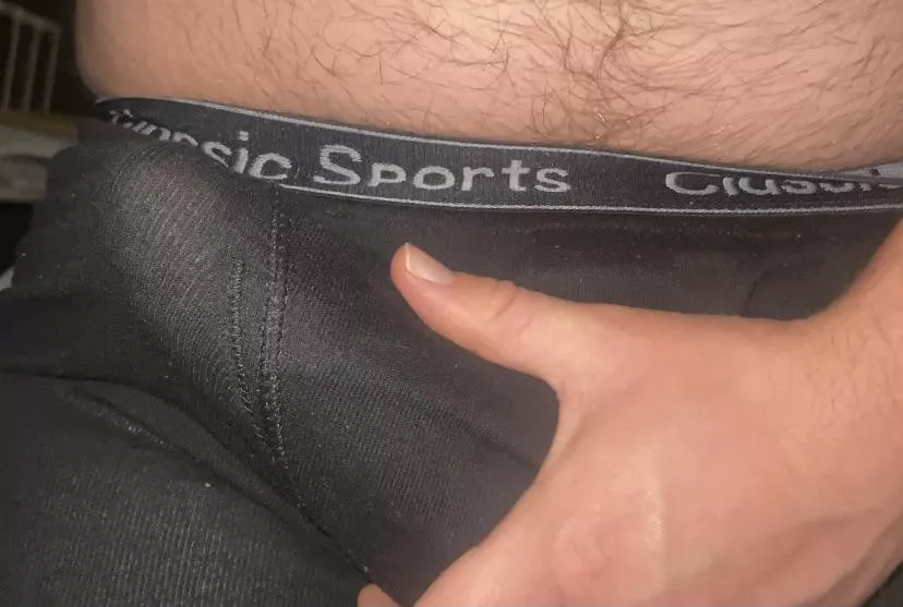 Who wants to play with daddys cock?