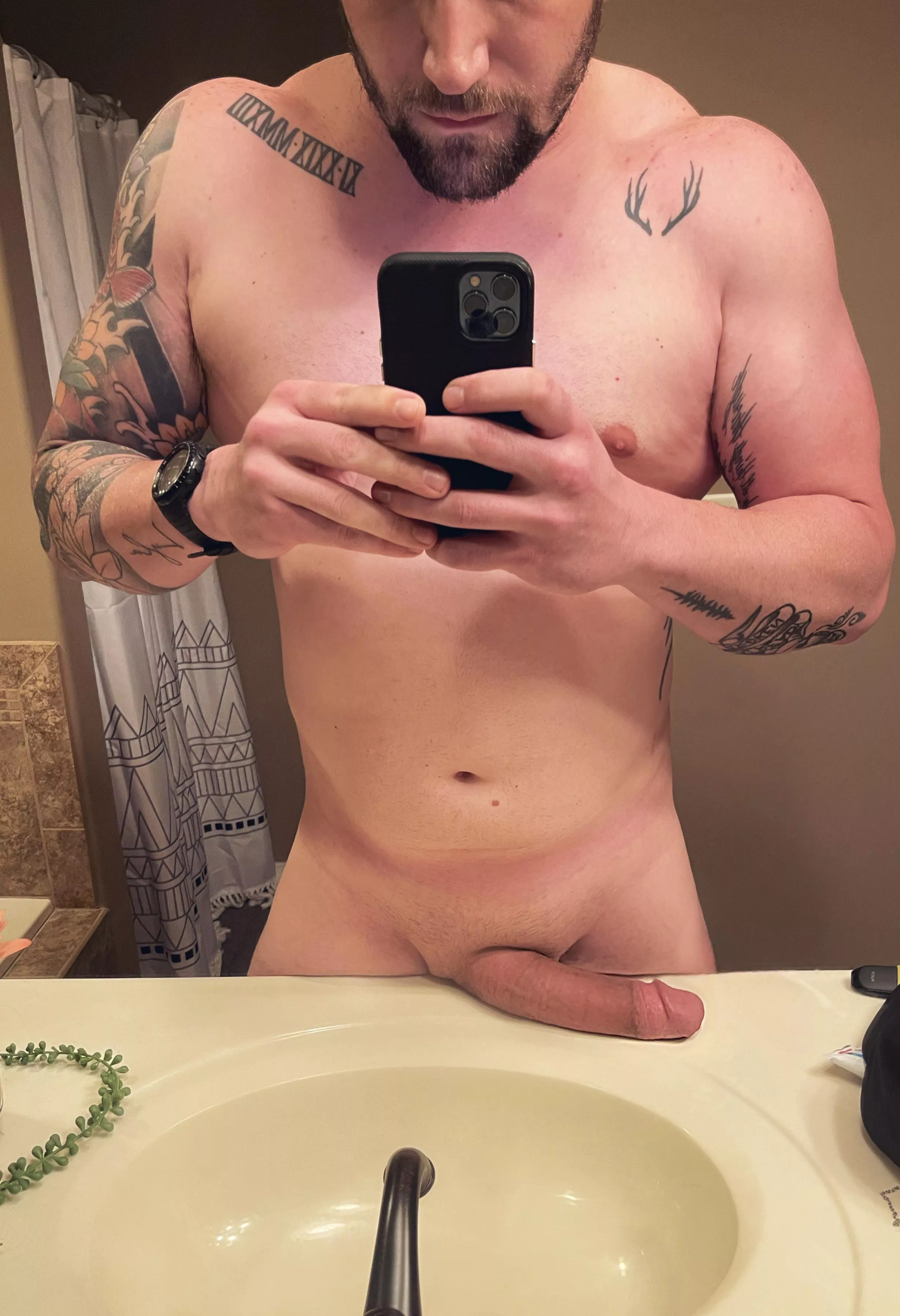 Who’s coming to work out with [m]e?