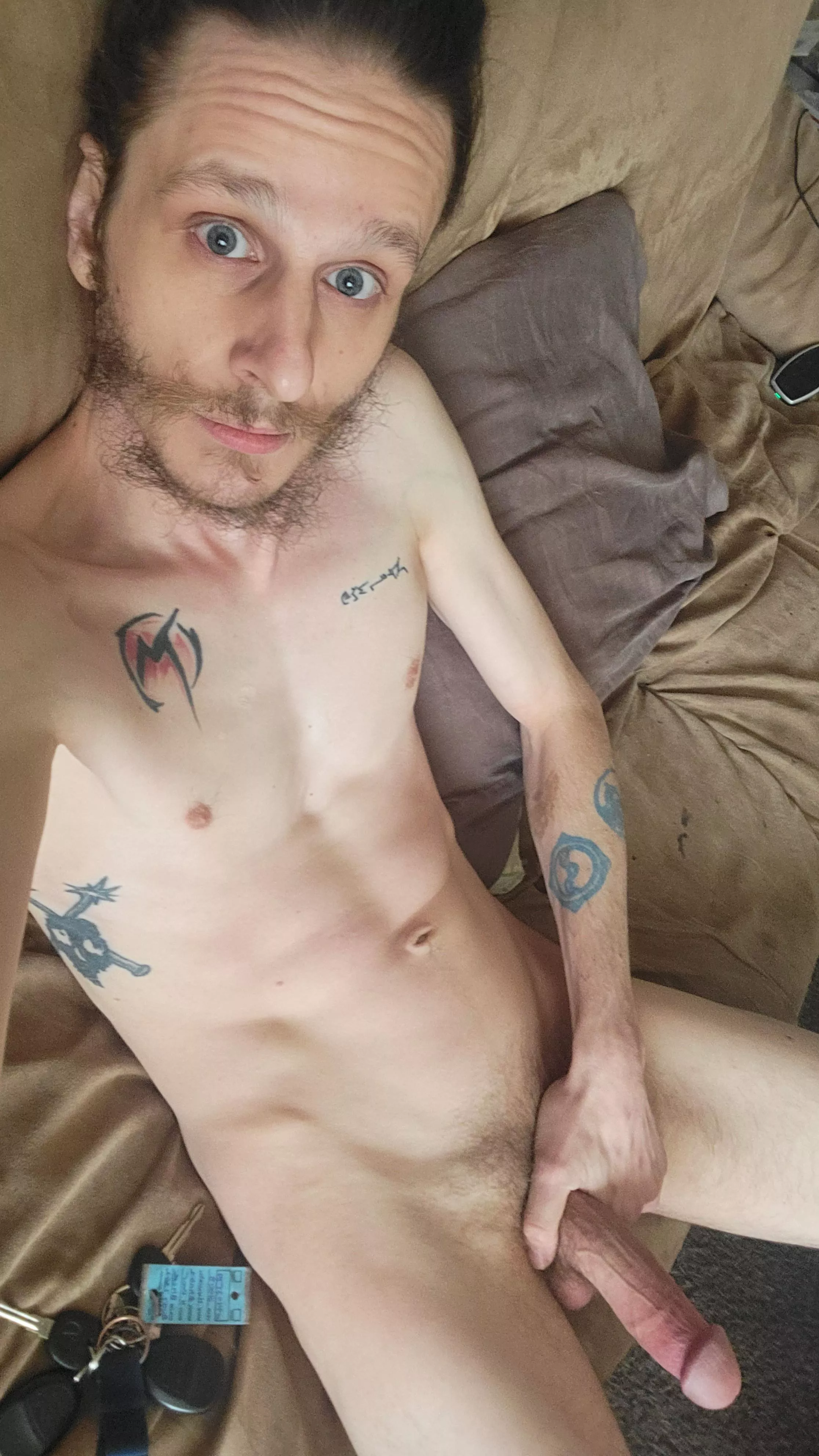 who's down to fuck the same pussy with two dicks?[m]