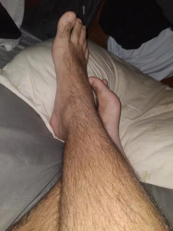 whose down to give me a foot rub?