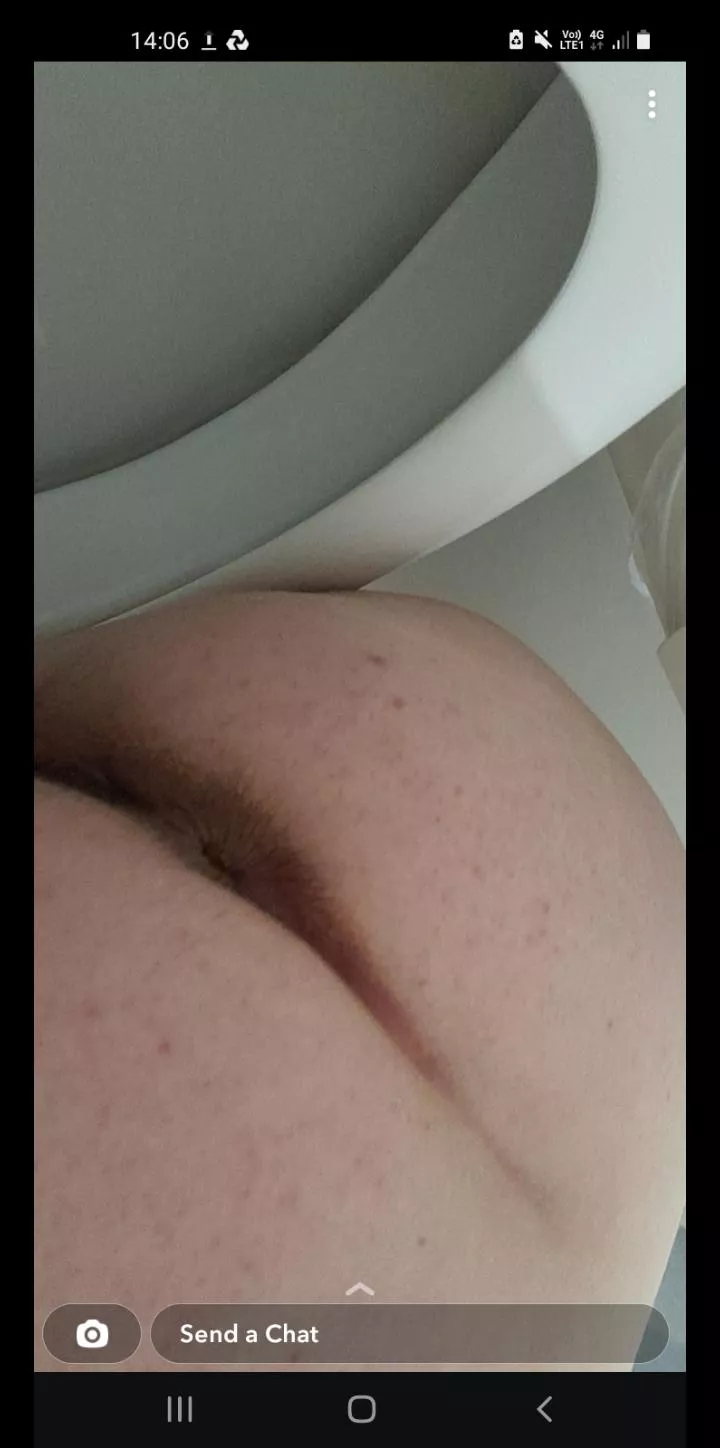 wife bursting to go