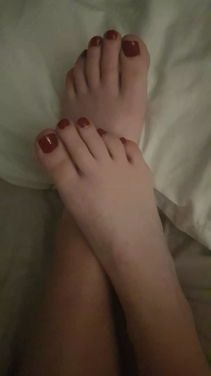 wife's feet