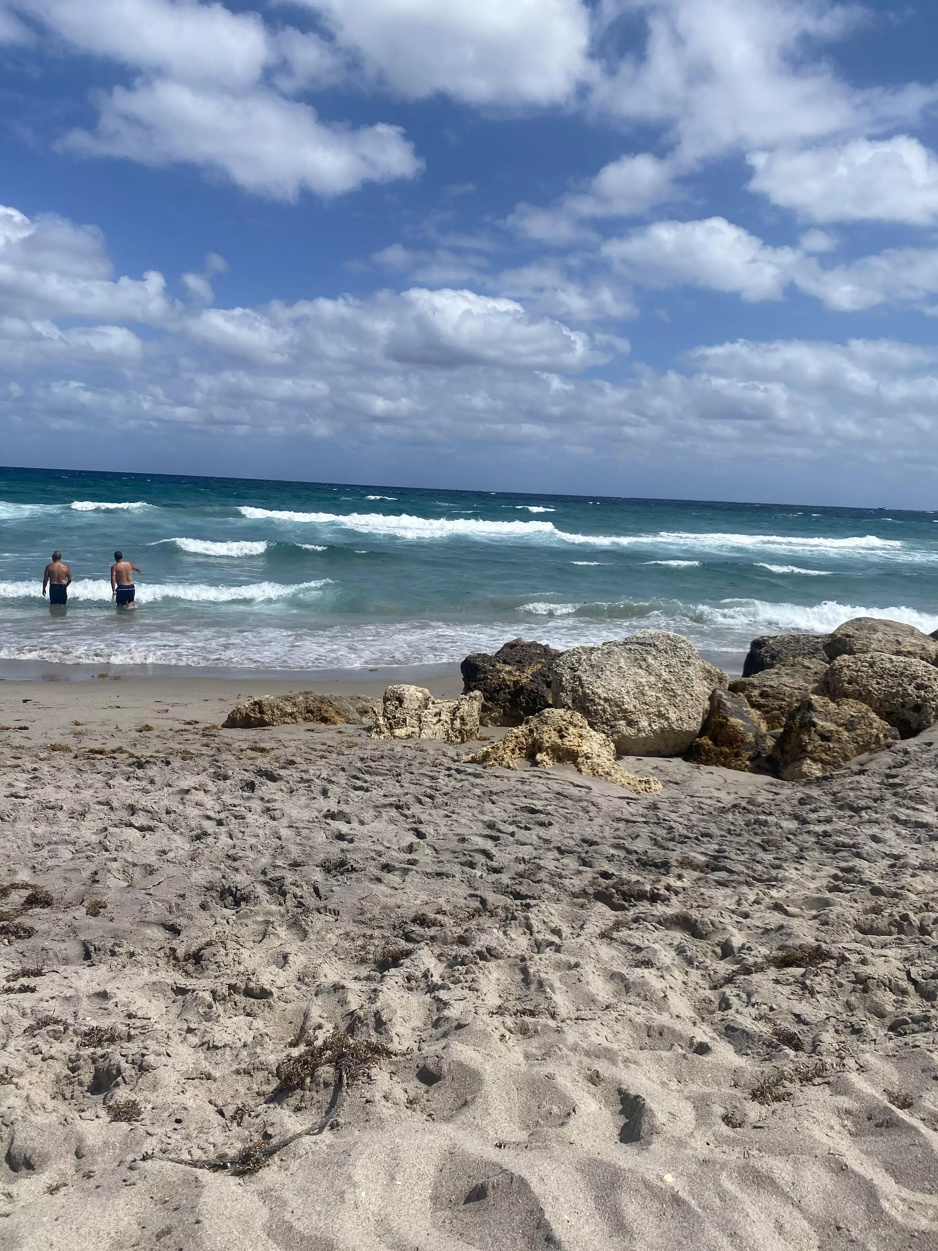 Windy day at Deerfield Beach, FL