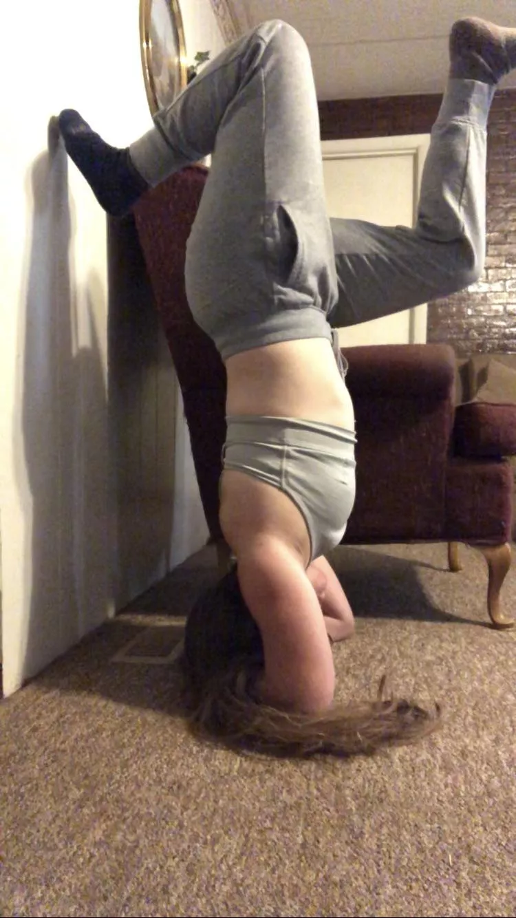 Working on my headstand. See more on my onlyfans. Link in comments.