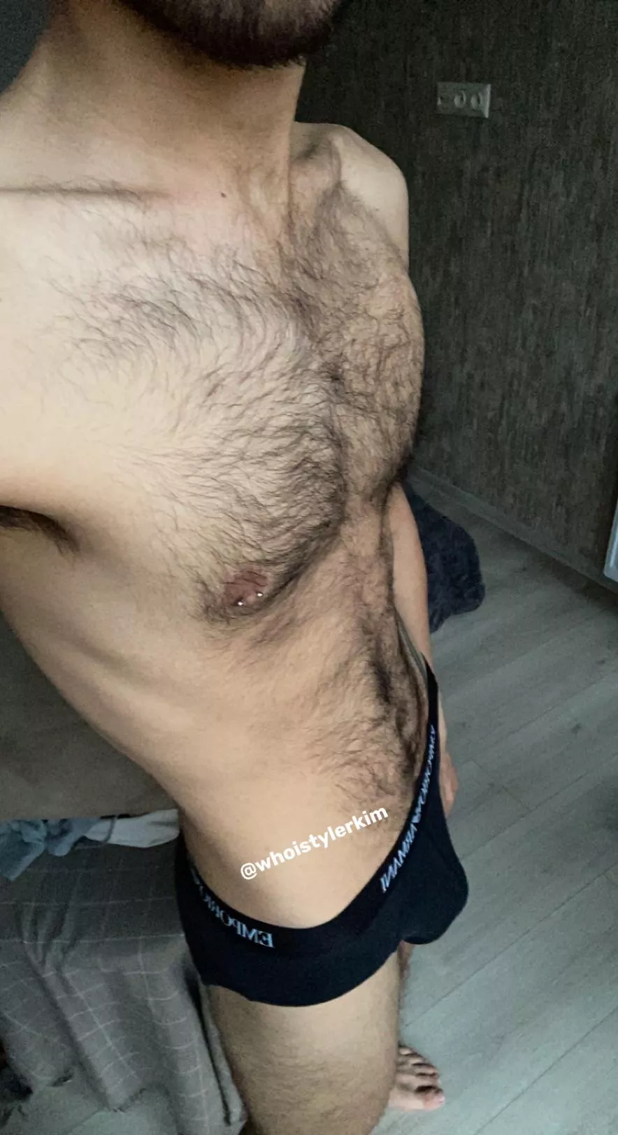 Worship my cock through armani. Hmu on snap: cumgress Twitter: whoistylerkim