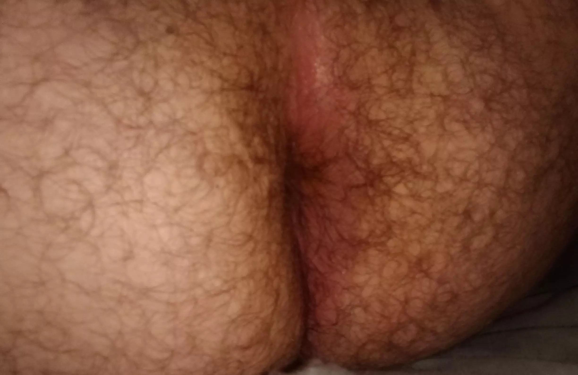 Would you breed my 23 year old hole? (Love men 40+)