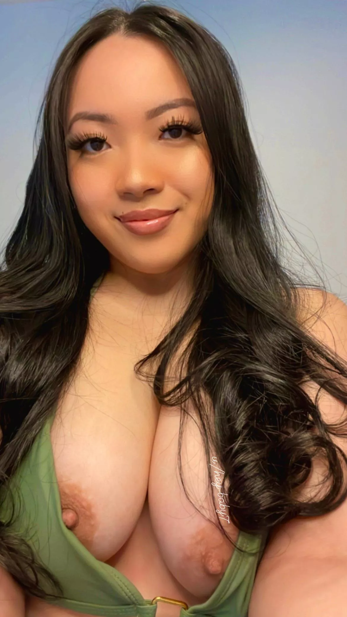 Would you fuck a juicy Asian girl?