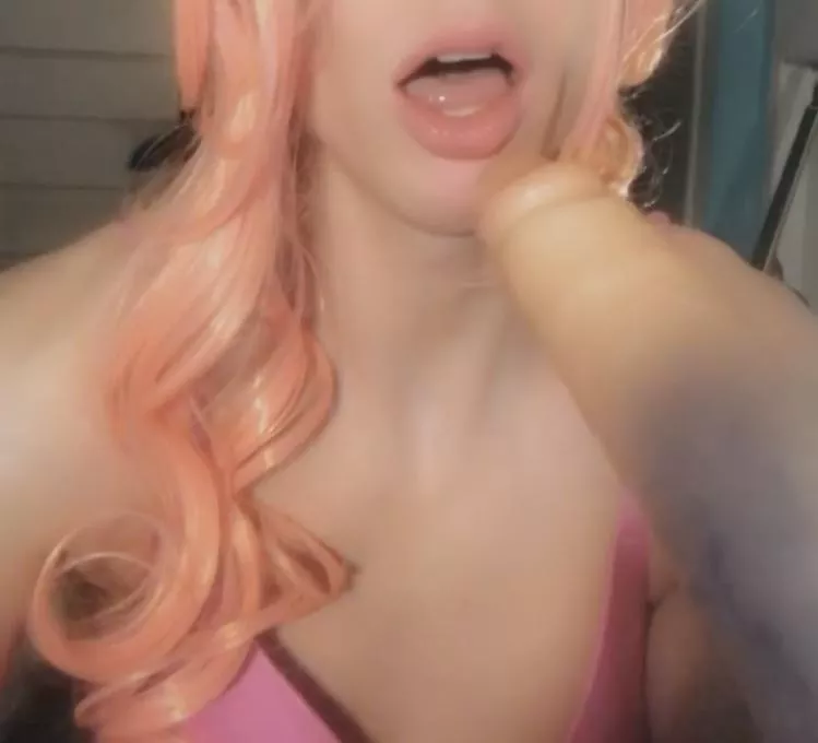 Would you fuck my mouth ðŸ¥º