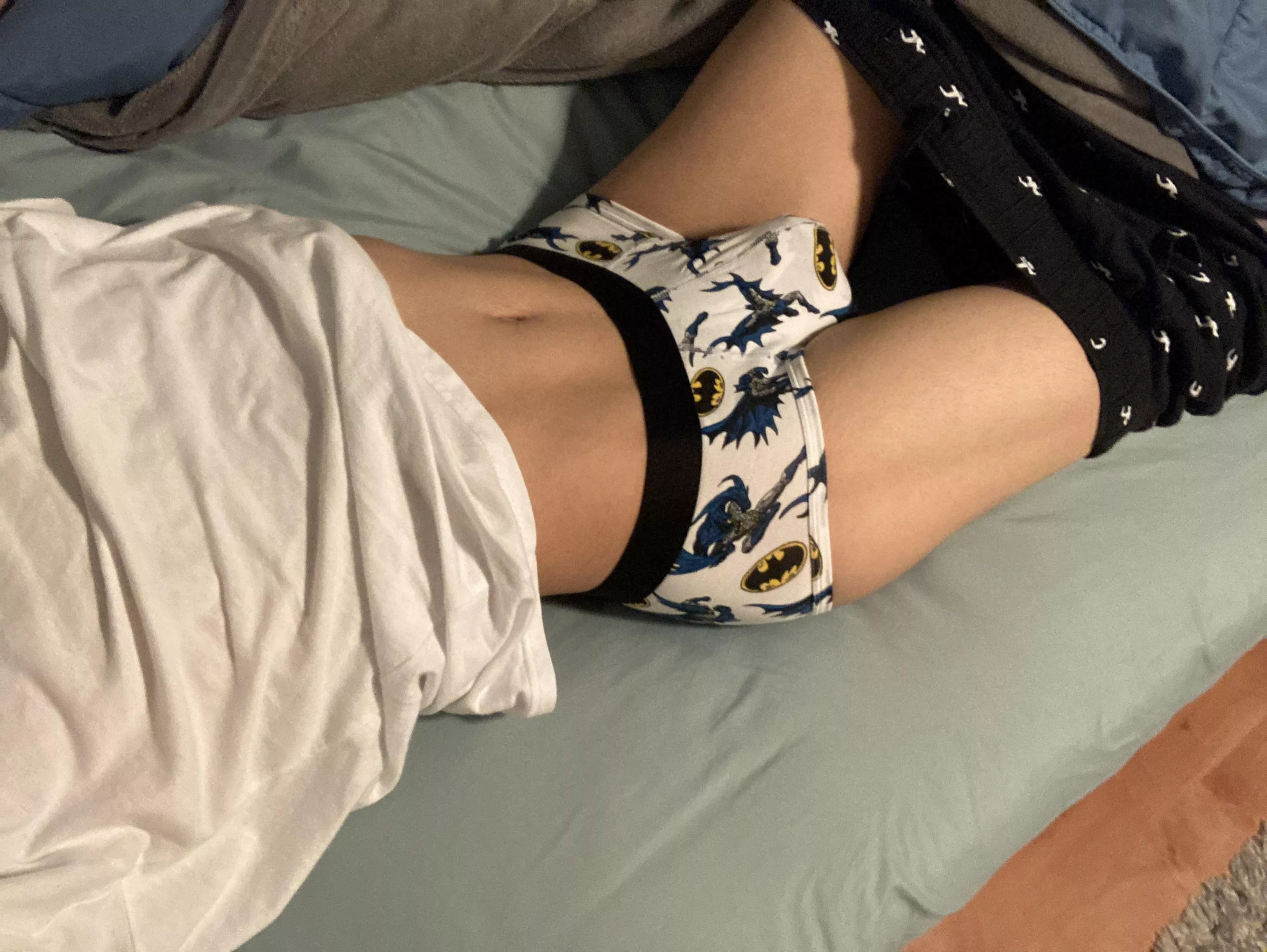 Would you hold my bulge?