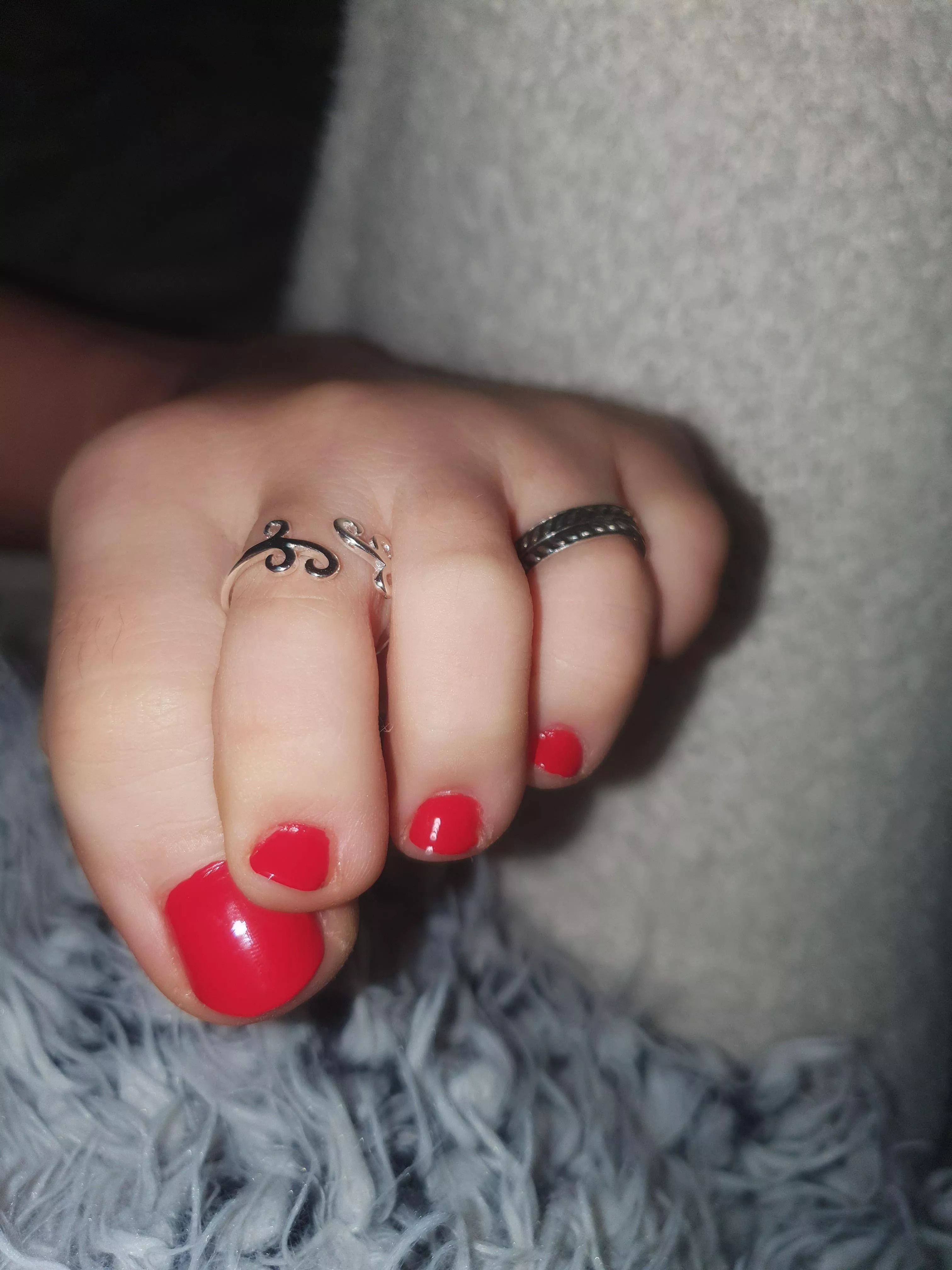 Would you kiss these toes? 😇🌟