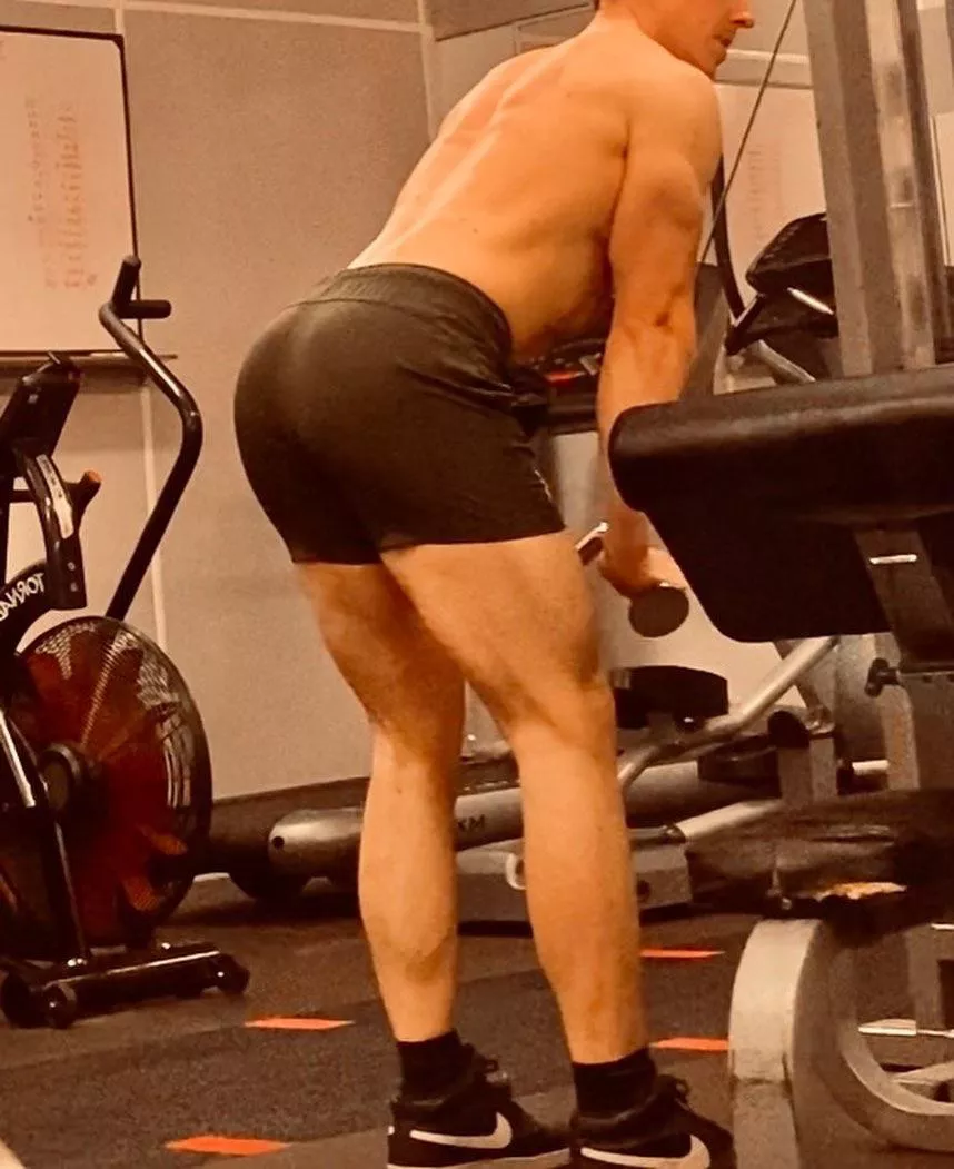 Would you try and get a sneaky touch if you saw me teasing you in the gym?