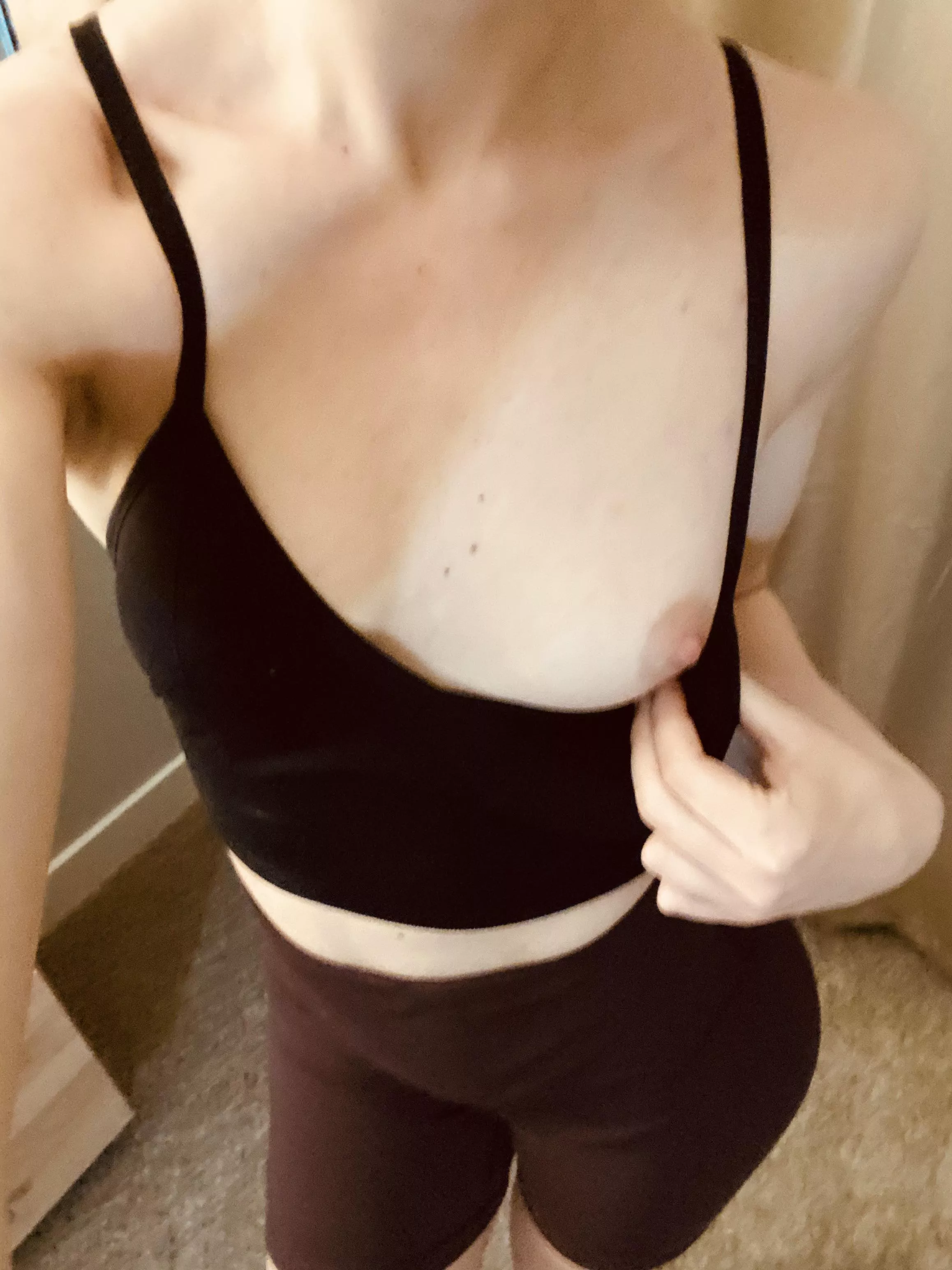 Yoga slip in the morning [f]