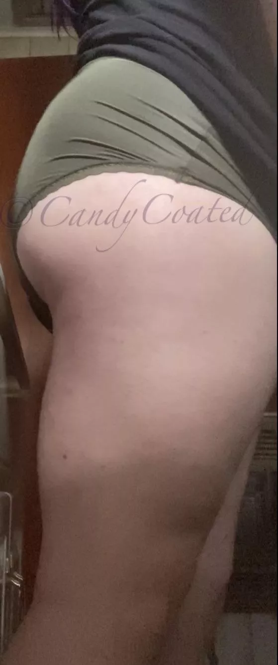 🍭 You deserve a sweet treat after this long week 🍭 [selling] panties 🍭 socks 🍭 GFE 🍭 sexting 🍭 vials 🍭 gummies pops and airheads 🍭 dick rates 🍭 erotic stories 🍭 sound clips 🍭 gentle domme