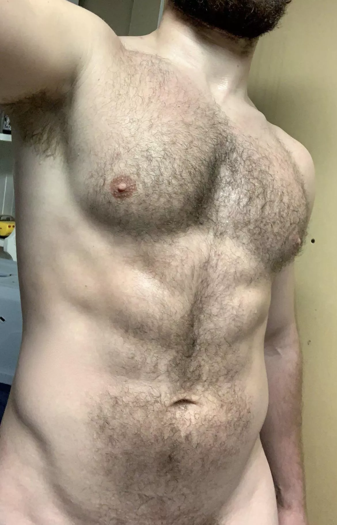 You know you want to fuck this muscle stud