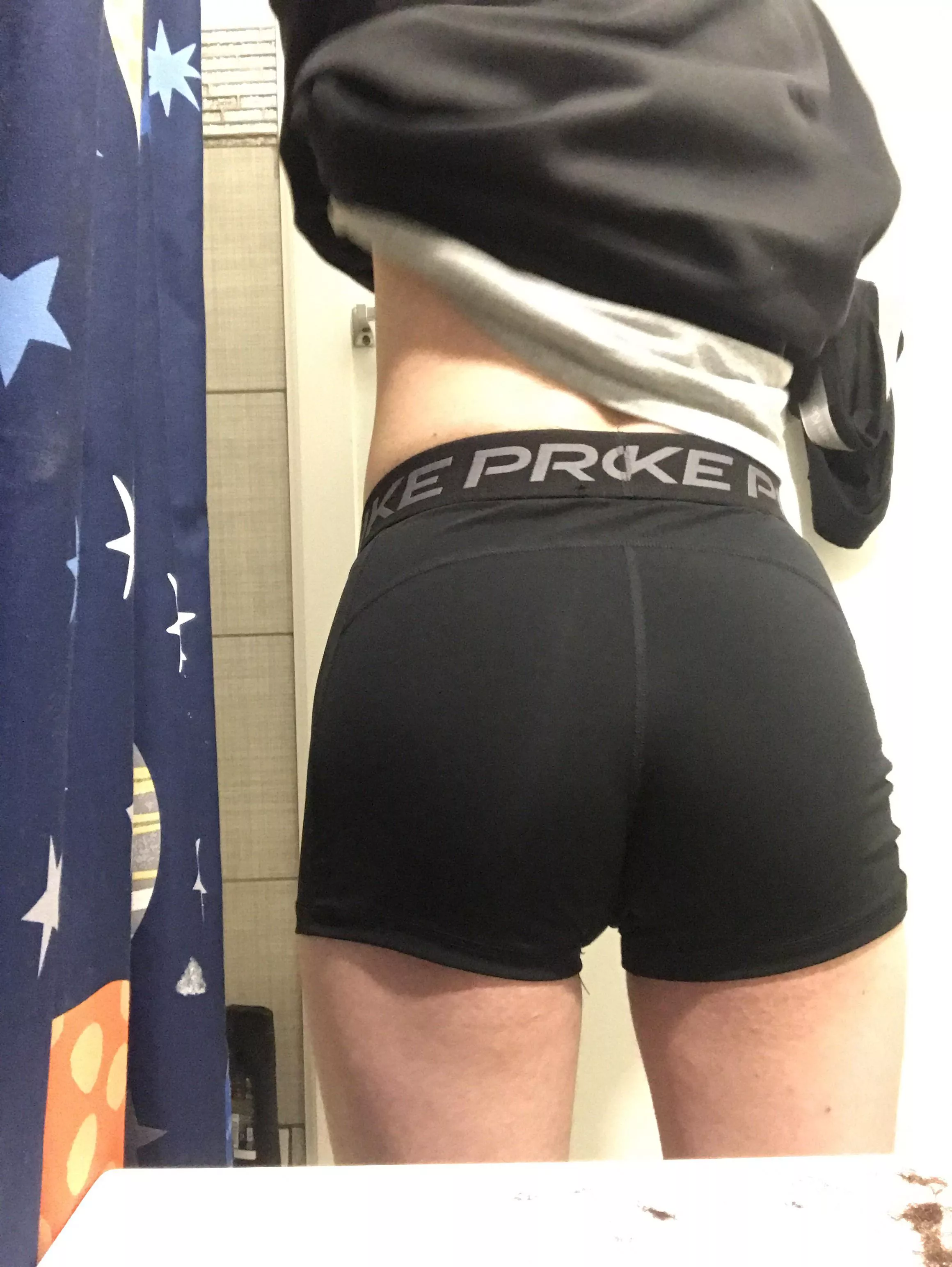 You like my ass in spandex??ðŸ˜œ