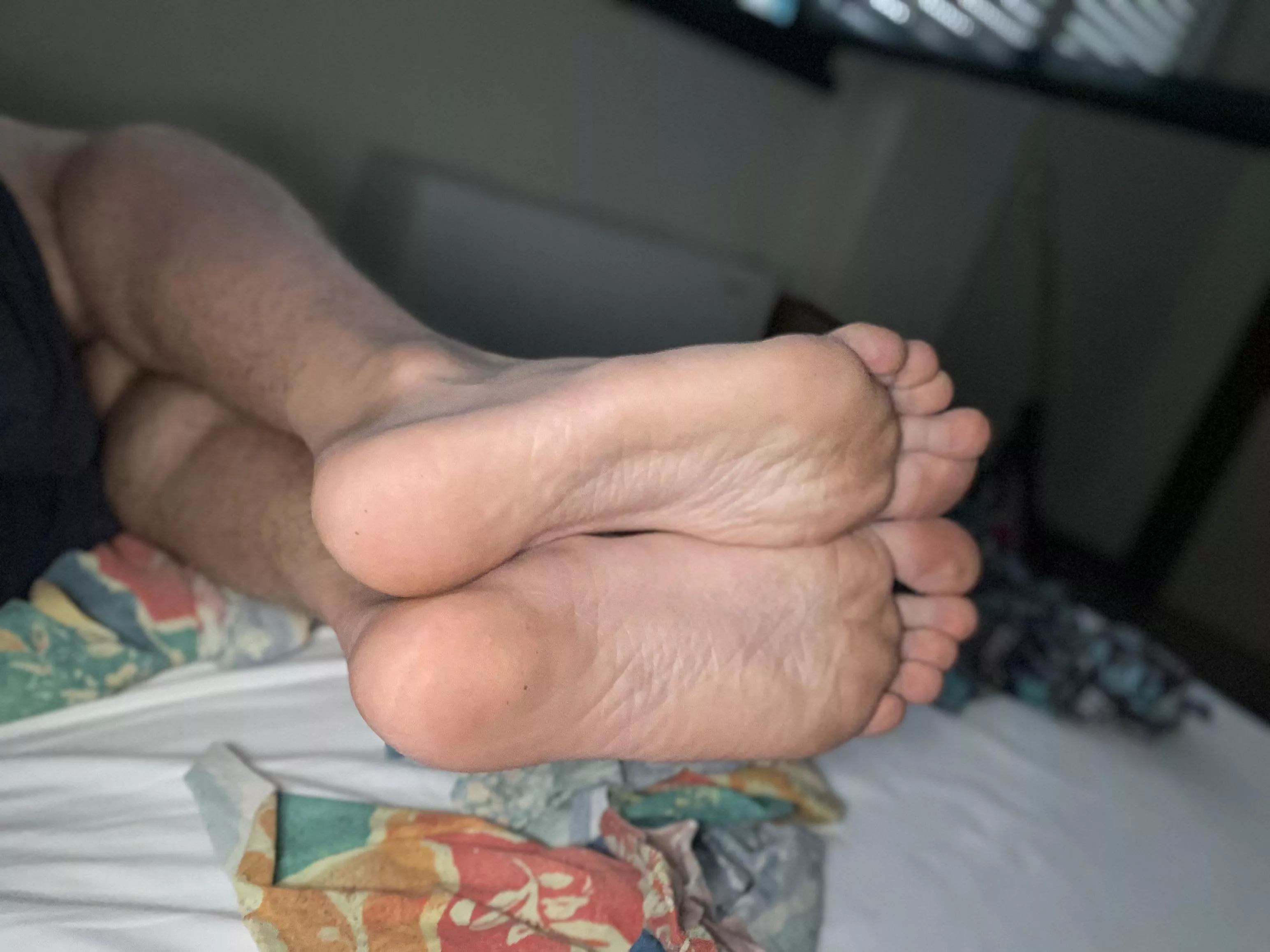 Young feet ready for worship