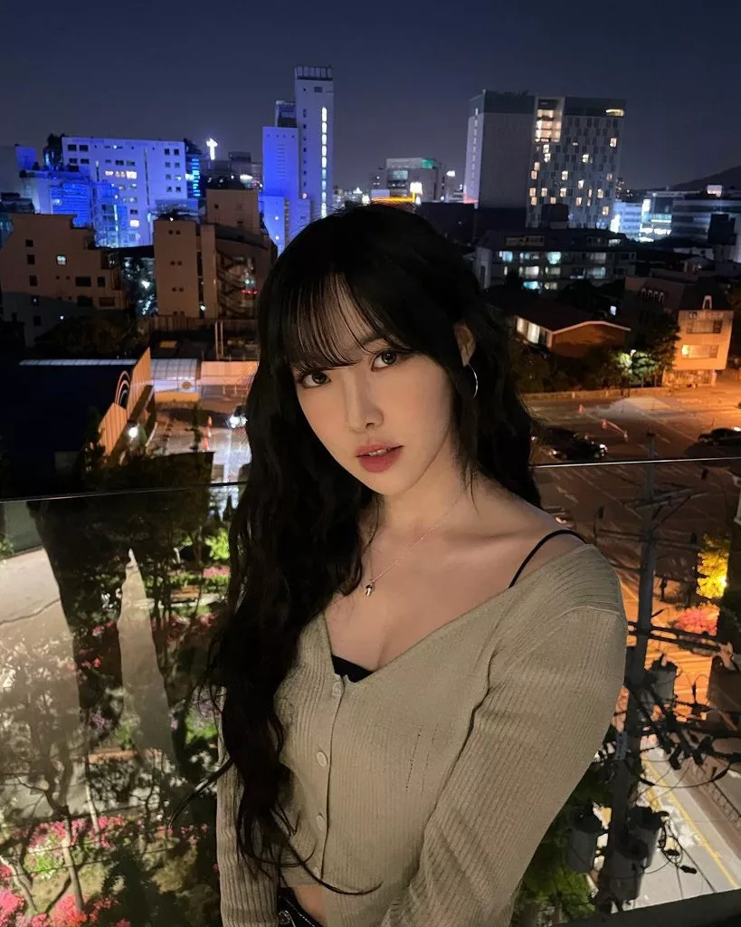 Yujuâ€™s cute little boobs!