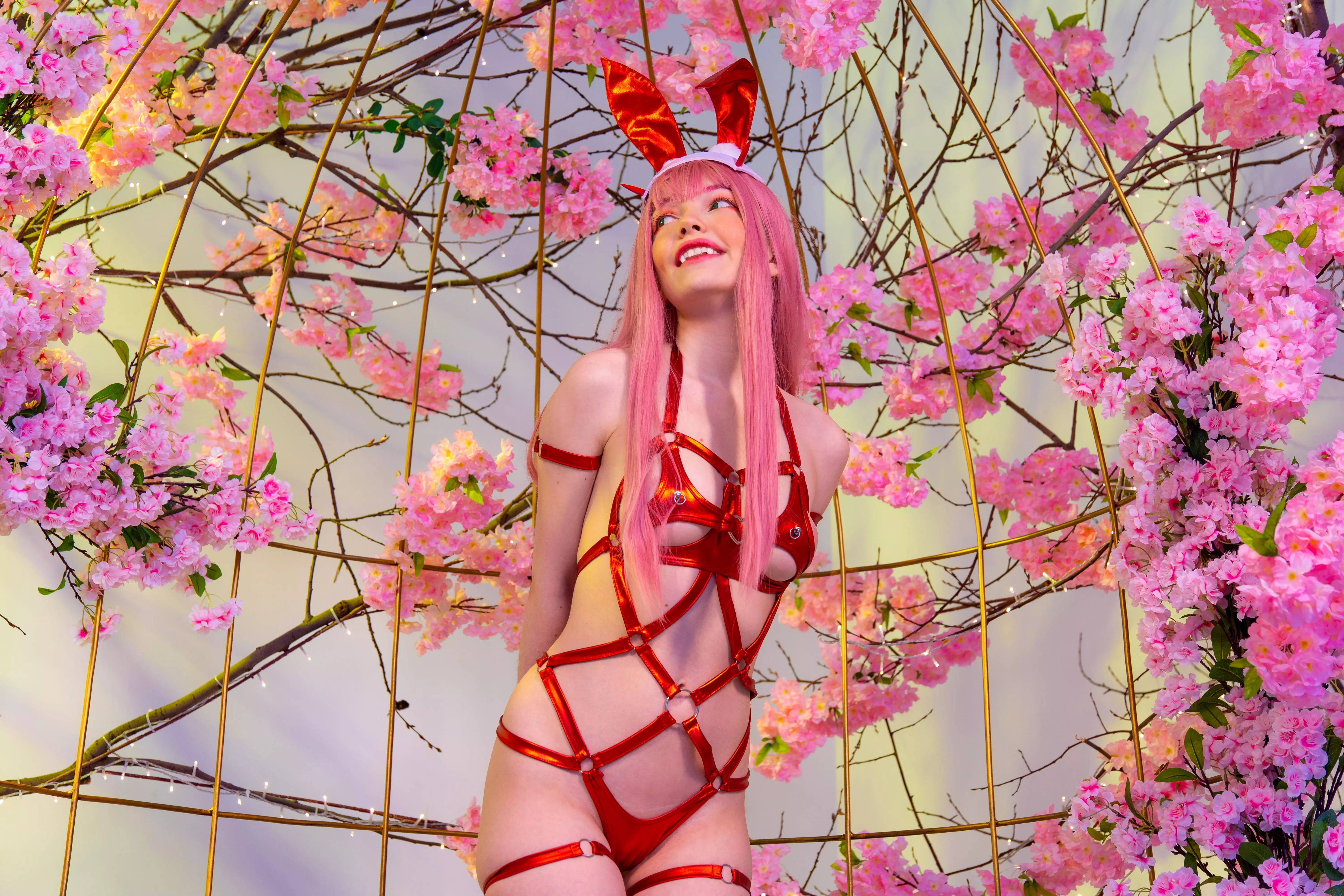 Zero Two cosplay from Darling in the Franxx by Murrning_Glow