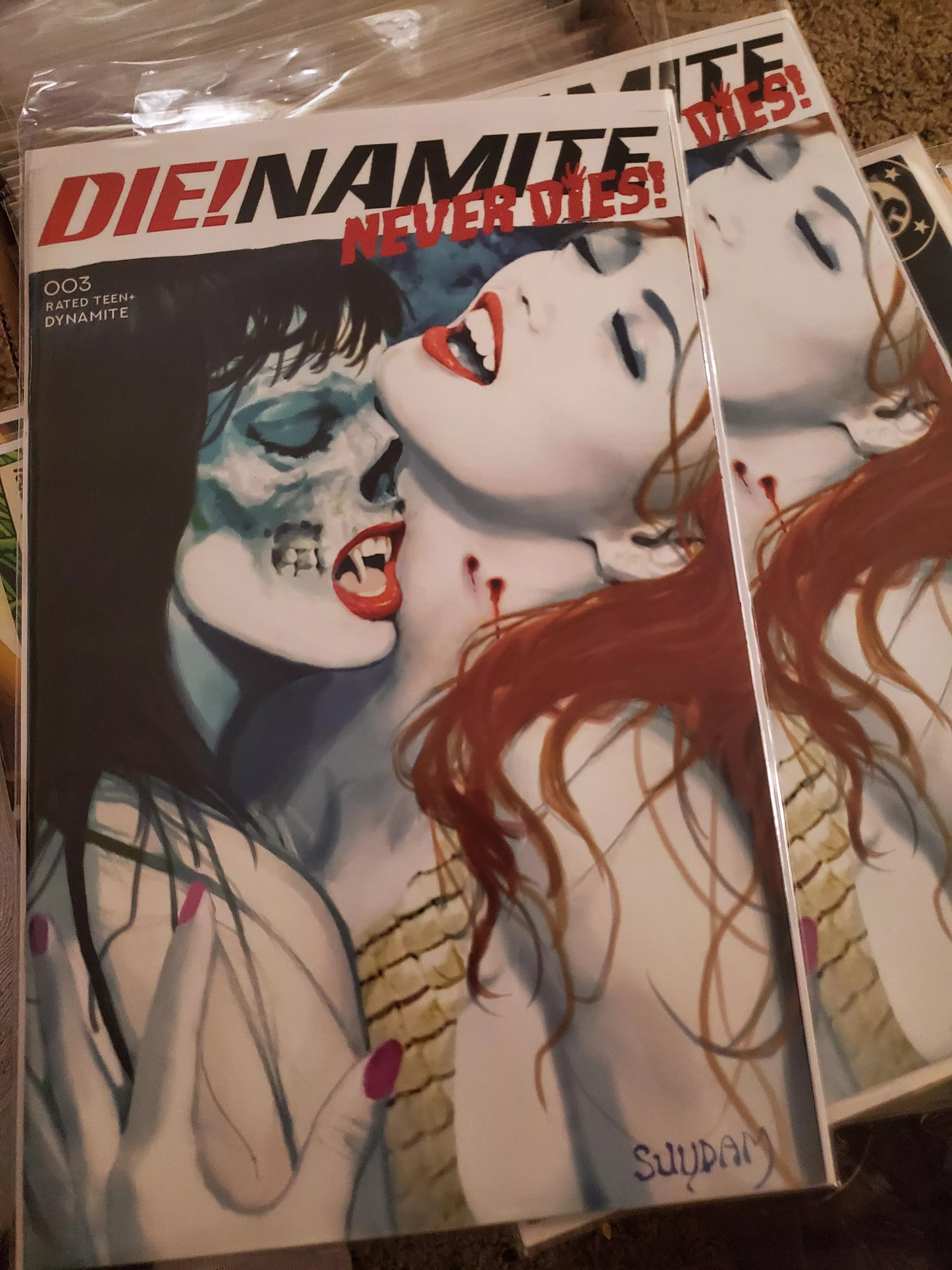 Zombie (?) Vampirella and Red Sonja [Die!Namite Never Dies #3]